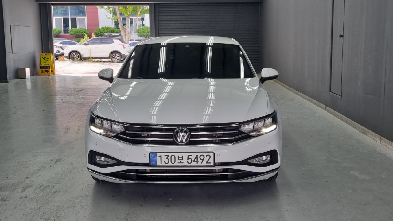 Volkswagen Passat GT 2021 — 18