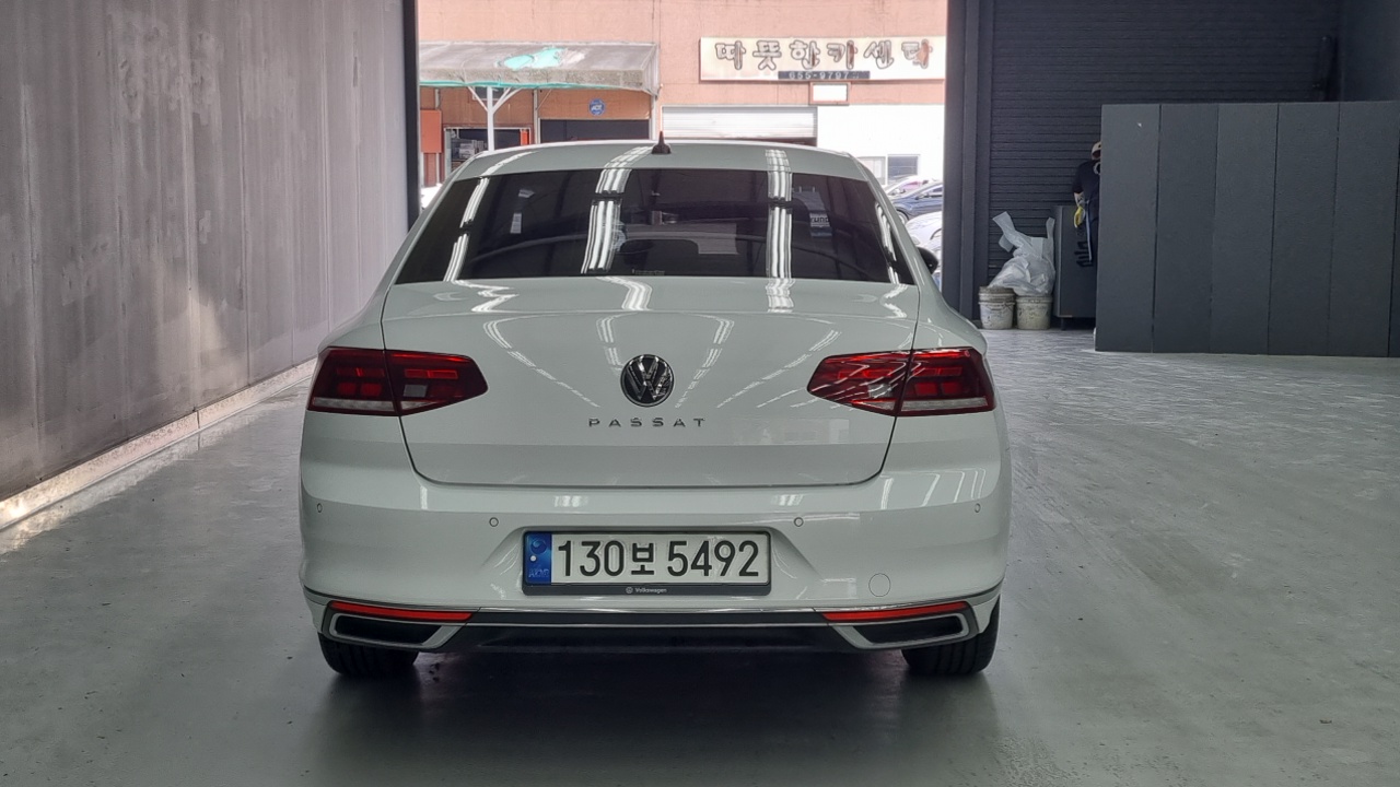 Volkswagen Passat GT 2021 — 15