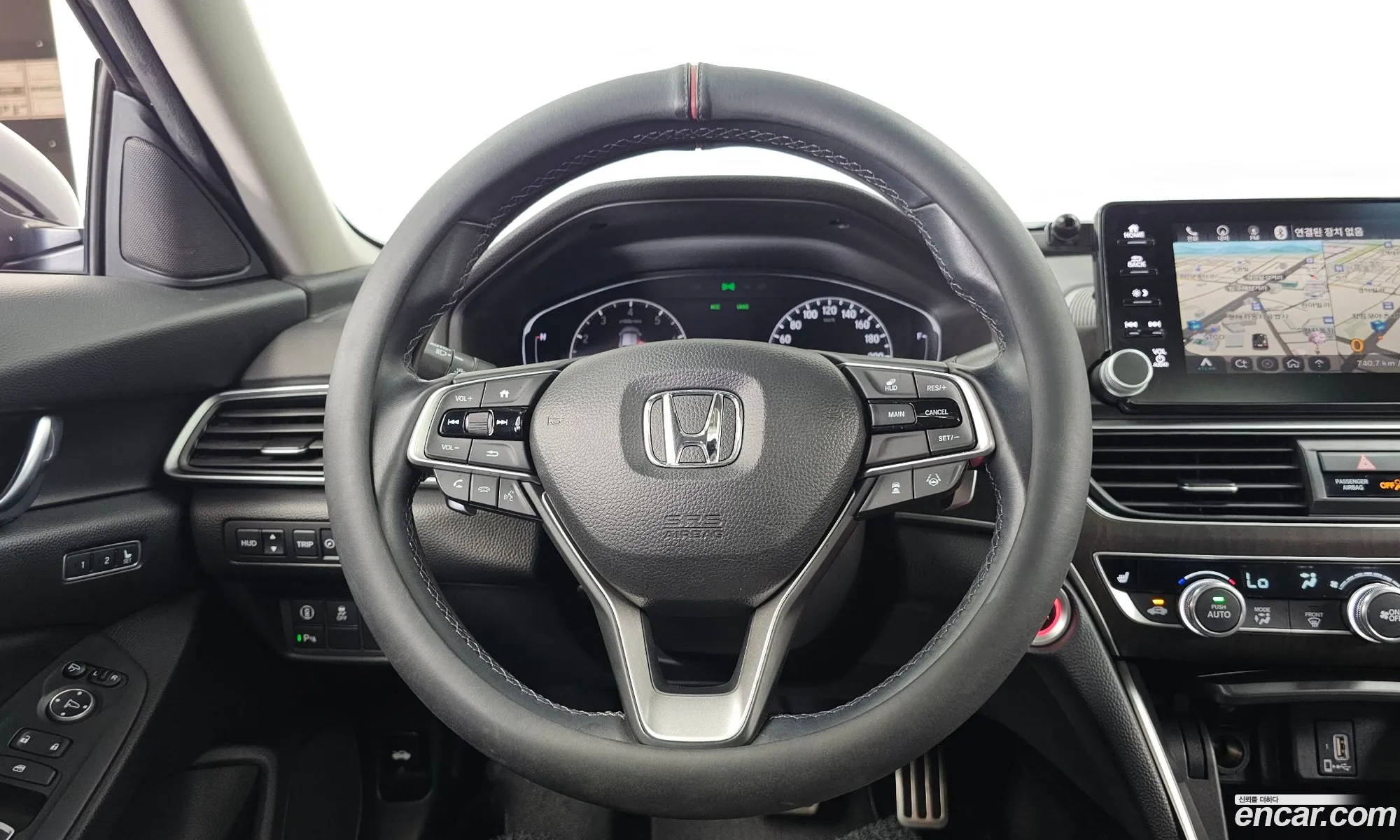 Honda Accord 10th Gen 2018 — 18