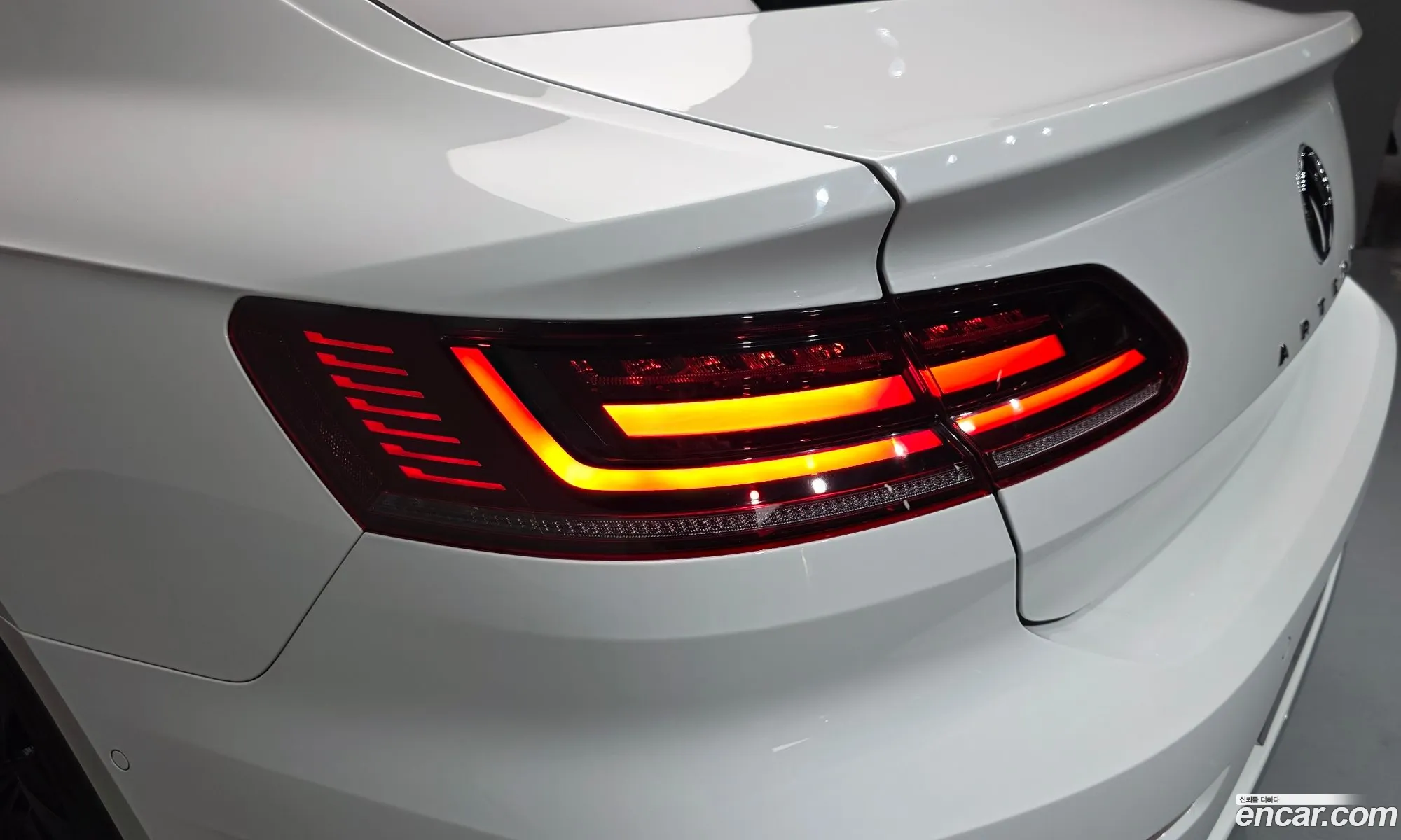 Volkswagen Arteon 2019 — 32