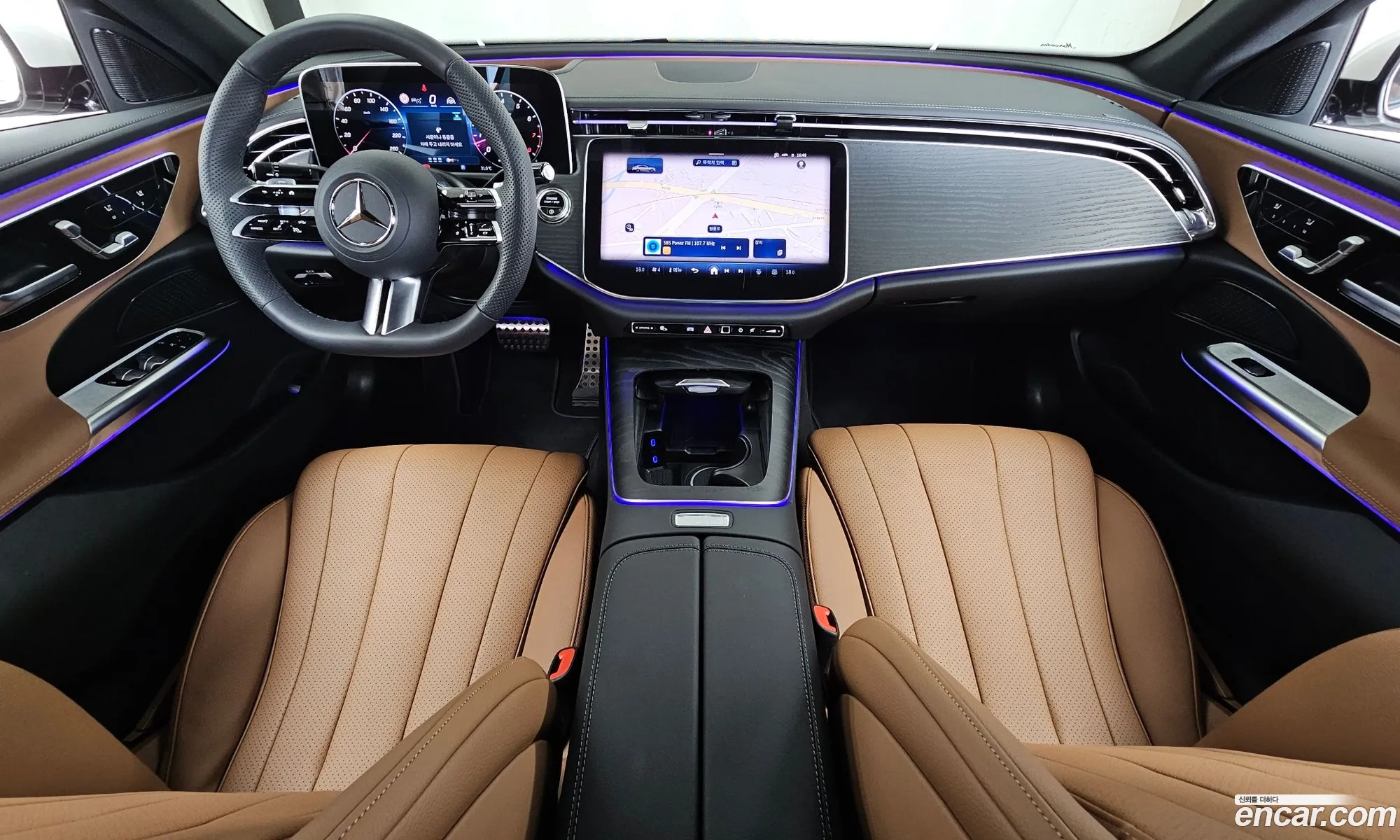 Mercedes-Benz E-Class W214 2026 — 15