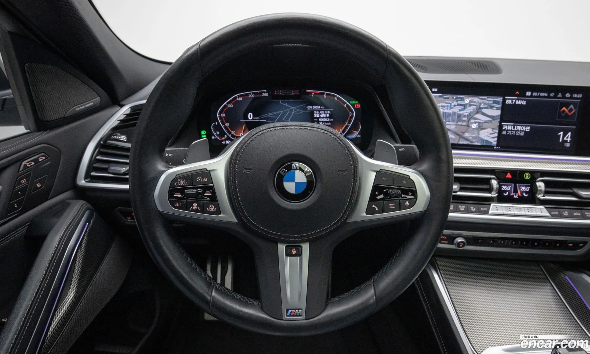 BMW X6 2023 — 14