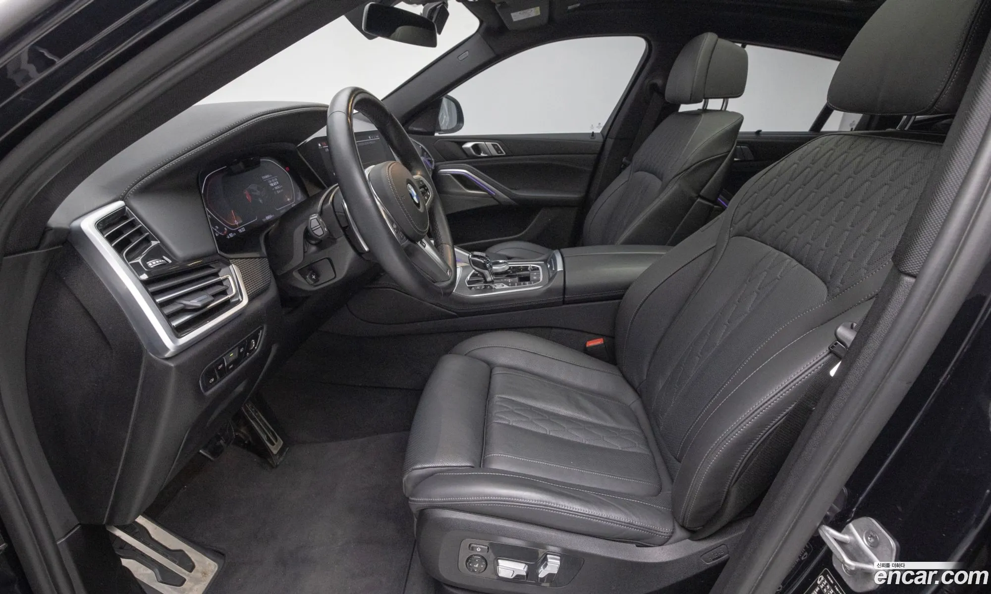BMW X6 2023 — 10