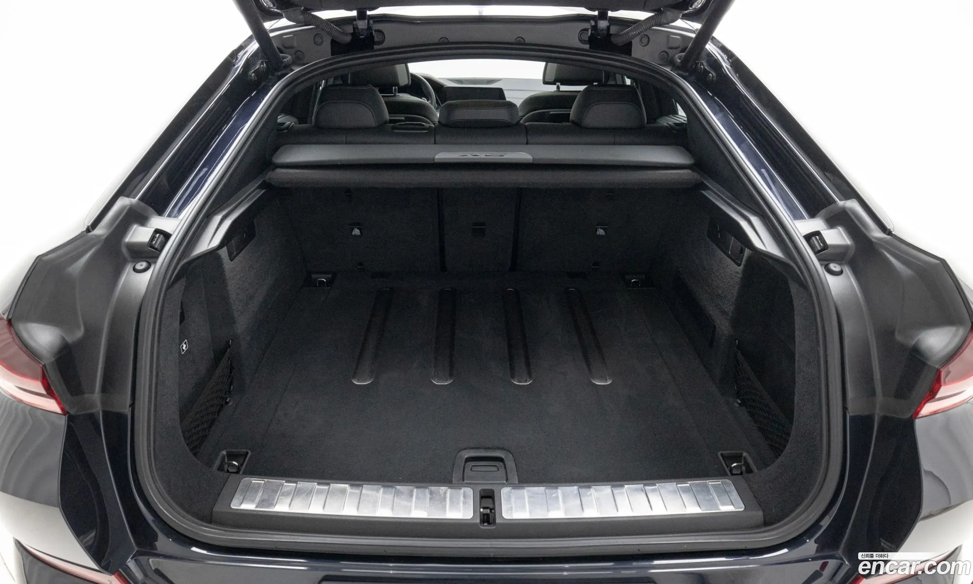 BMW X6 2023 — 17