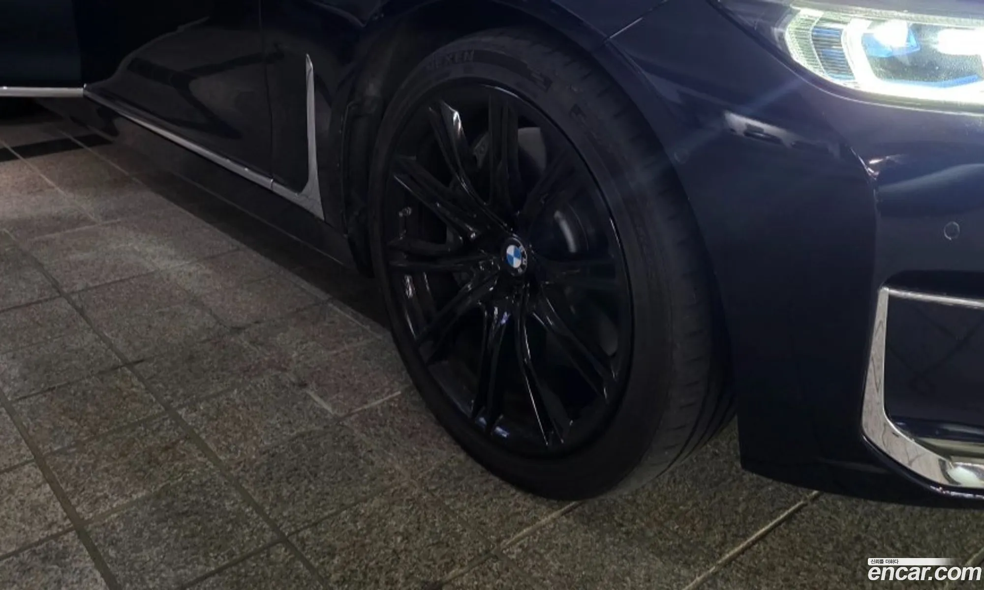 BMW 7 Series 2019 — 3