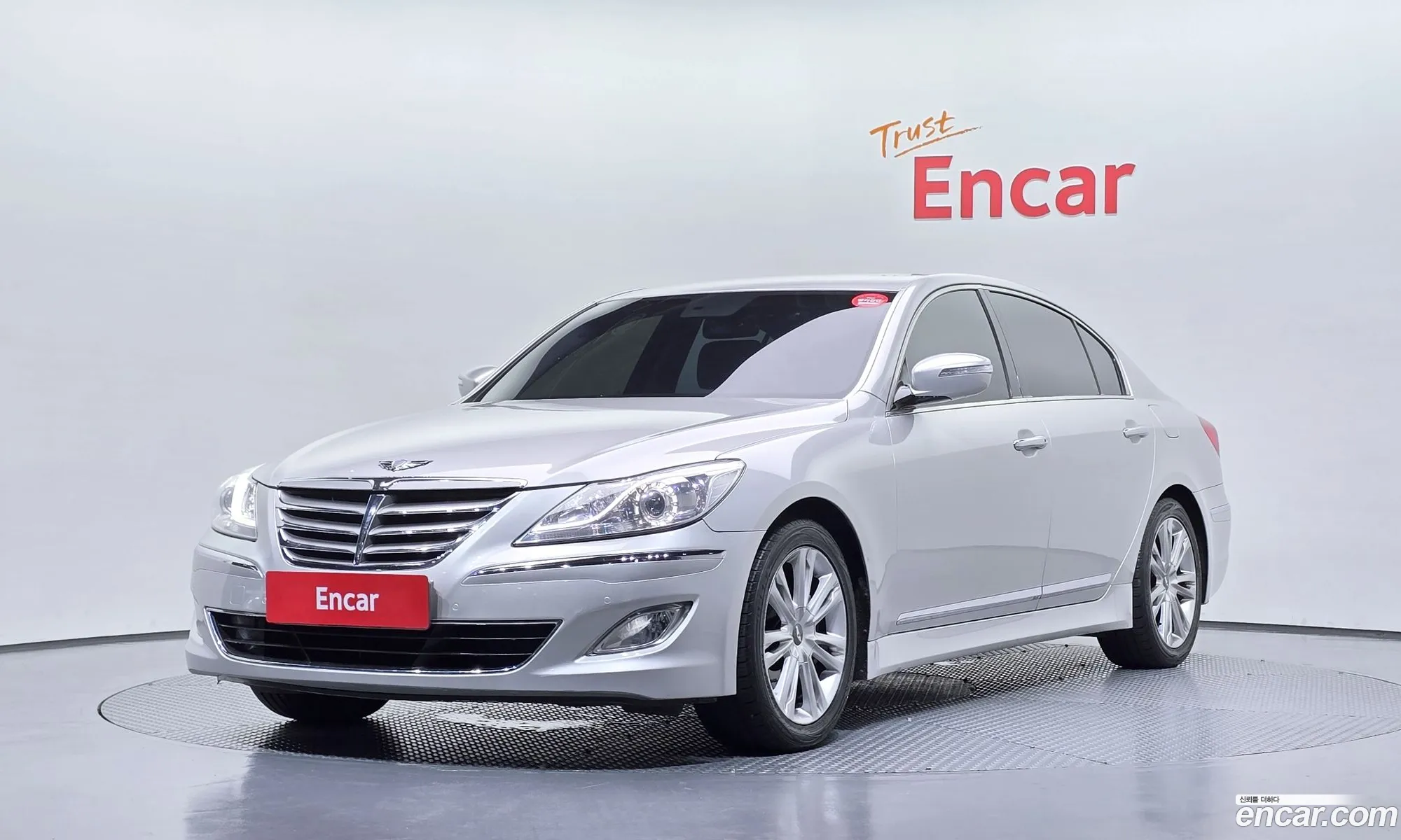 Hyundai Genesis 2011 — 3
