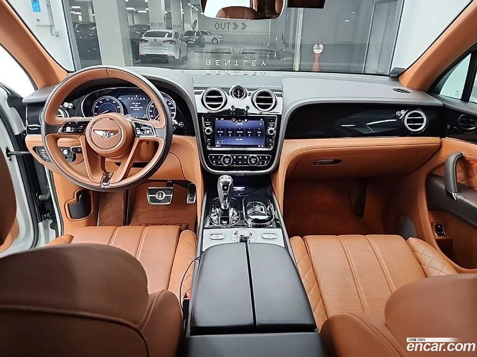 Bentley Bentayga 2017 — 15