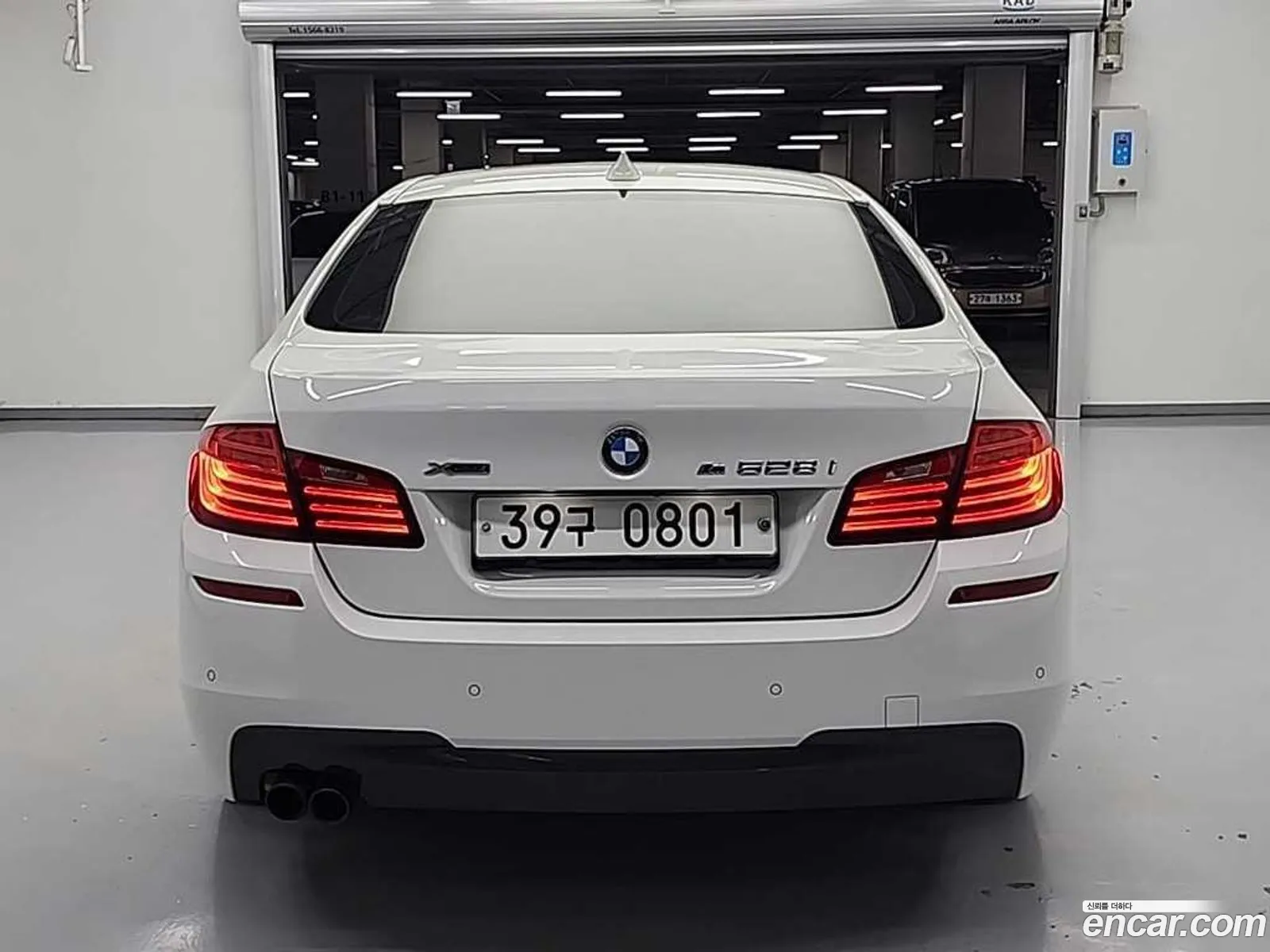 BMW 5 Series 2016 — 12