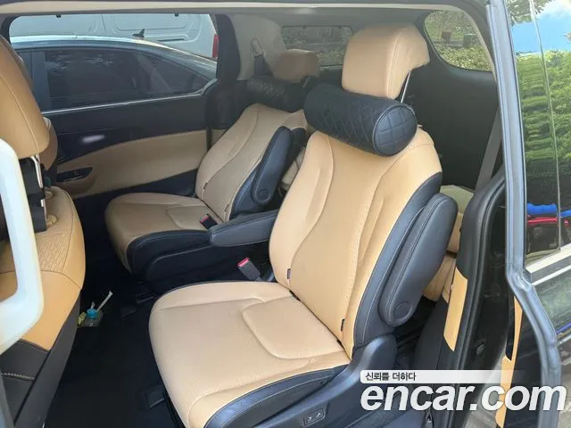 Kia Carnival 2022 — 4