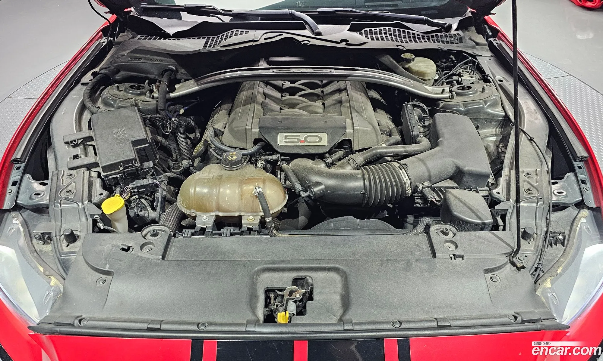 Ford Mustang 2016 1FATP8FF7G5240085 — 8
