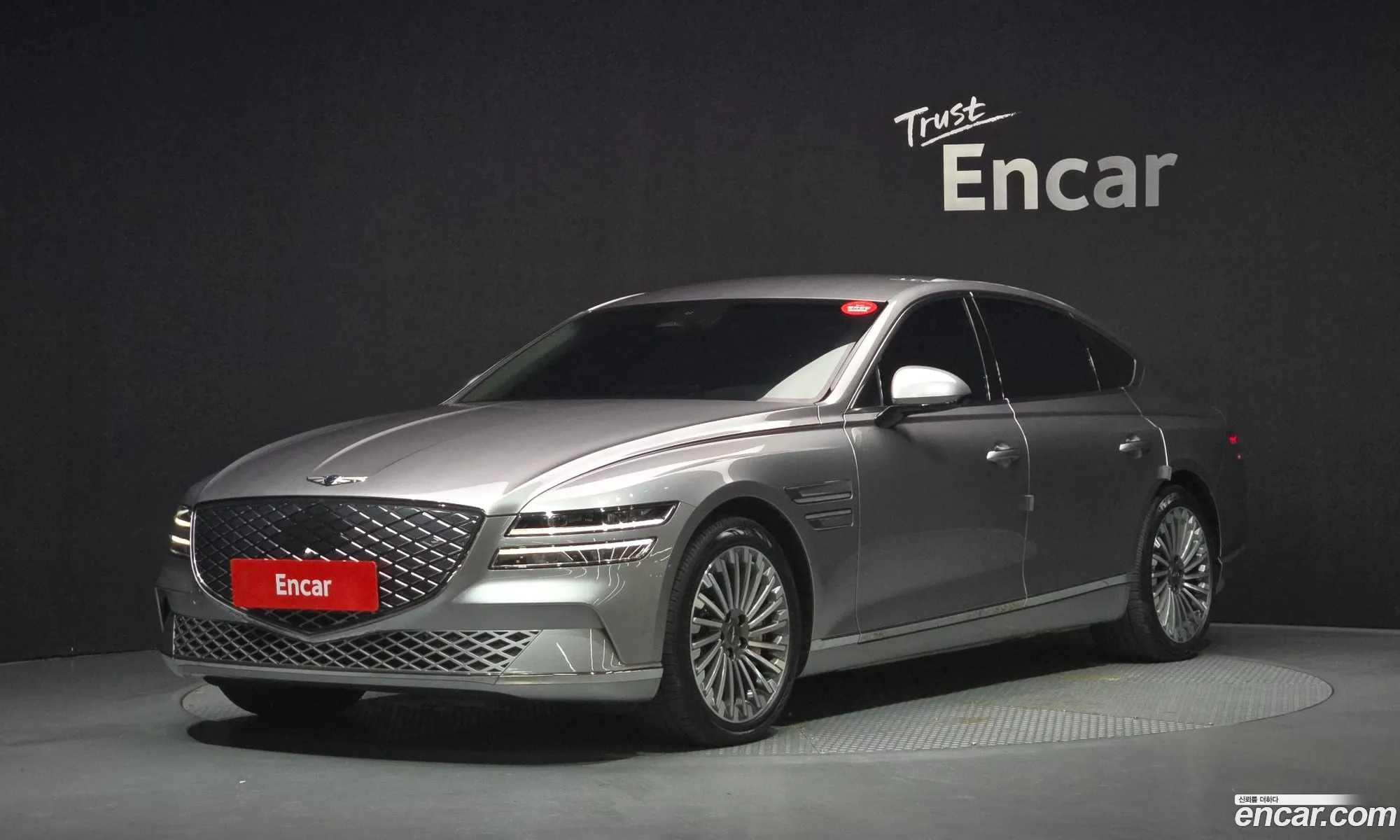 Genesis Electrified G80 2023 — 2