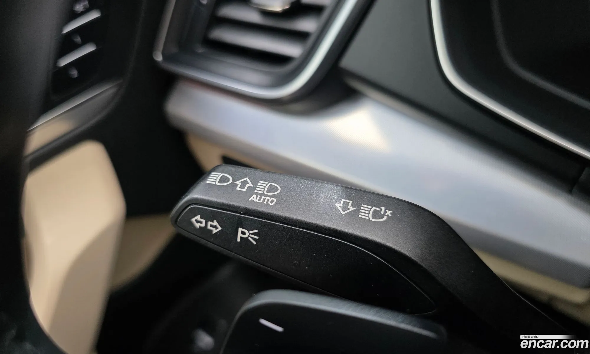 Audi Q5 2022 WAUZZZFY5N2074456 — 32