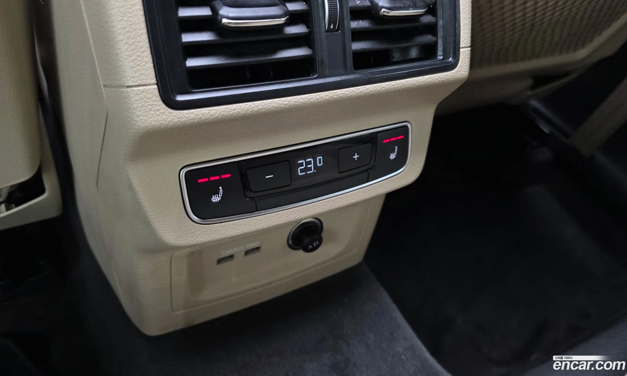 Audi Q5 2022 WAUZZZFY5N2074456 — 26