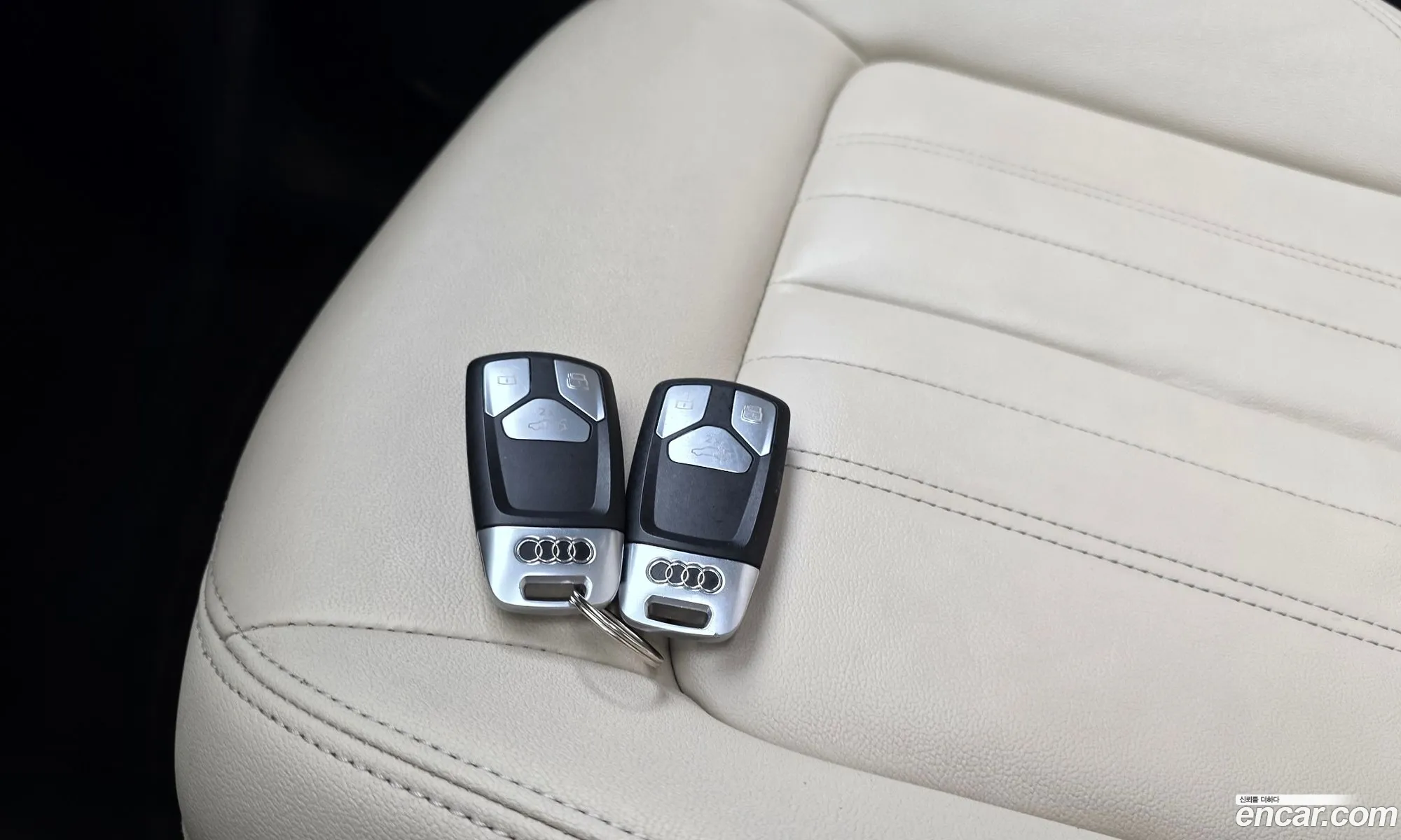 Audi Q5 2022 WAUZZZFY5N2074456 — 28