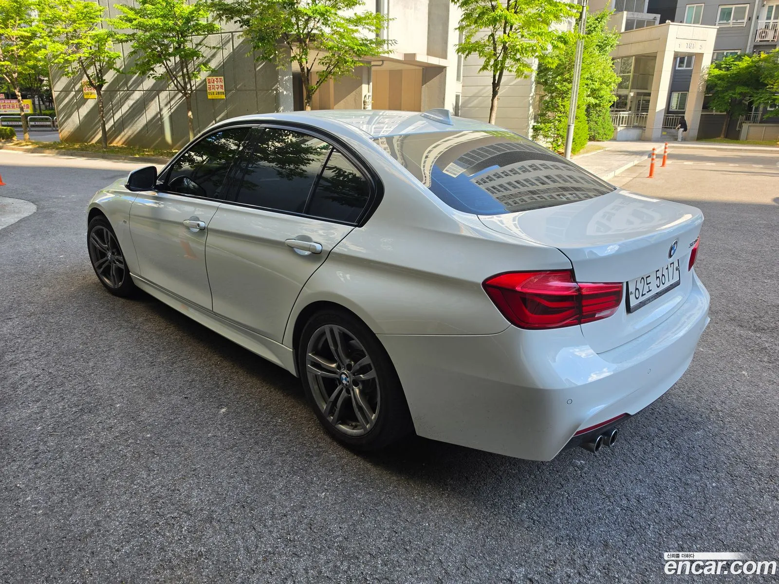 BMW 3 Series 2017 — 9