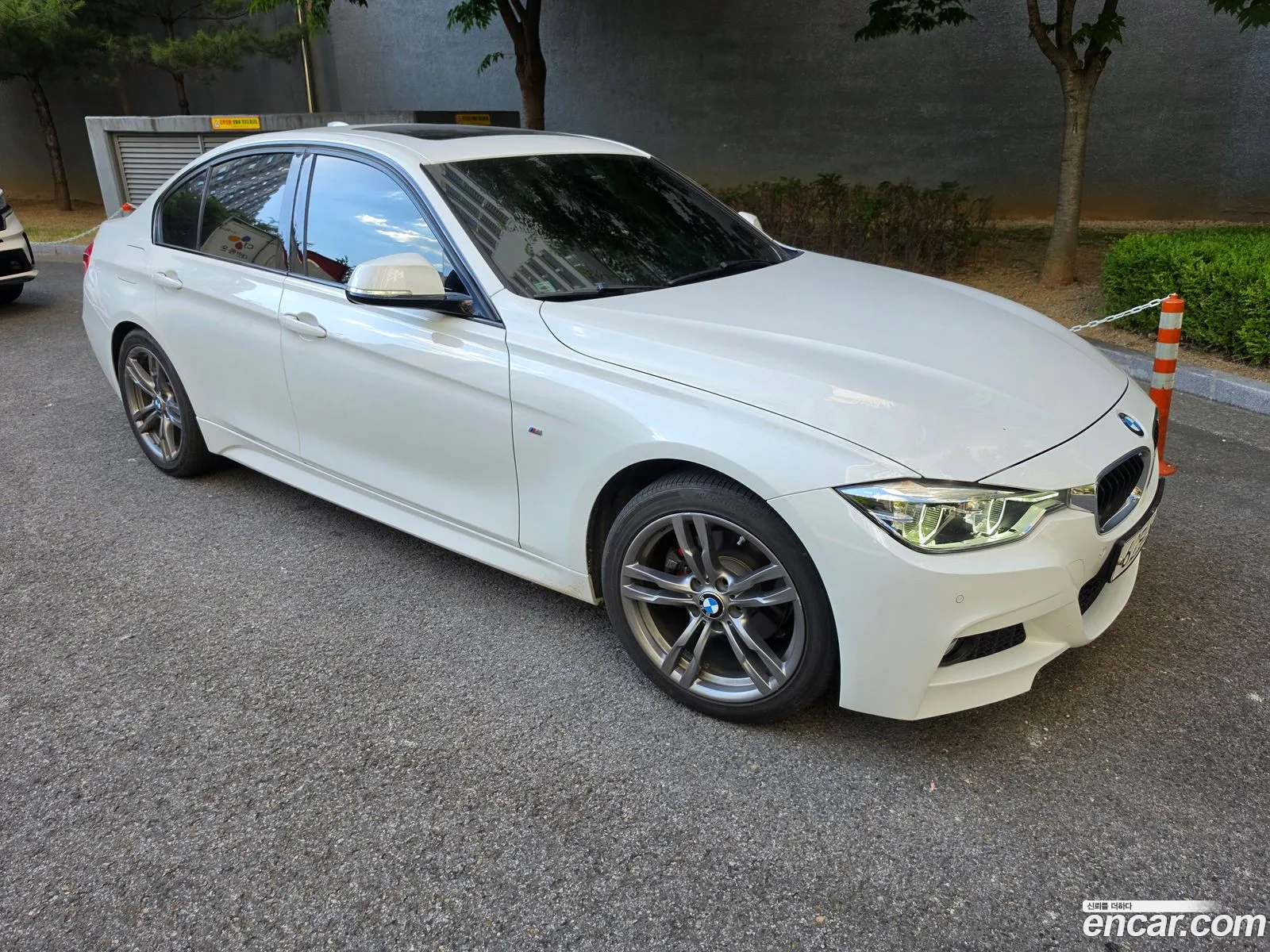 BMW 3 Series 2017 — 3