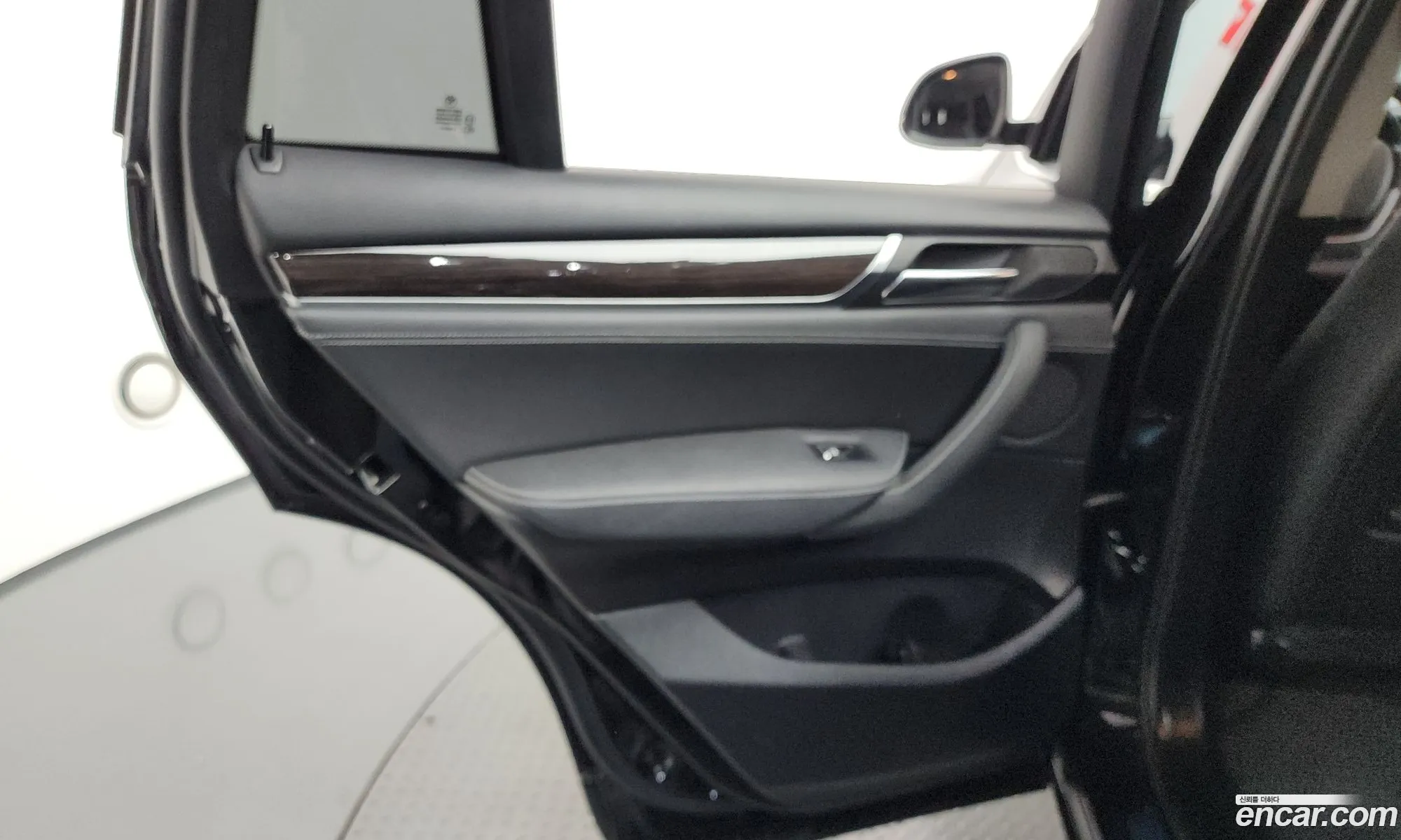 BMW X4 2015 — 25