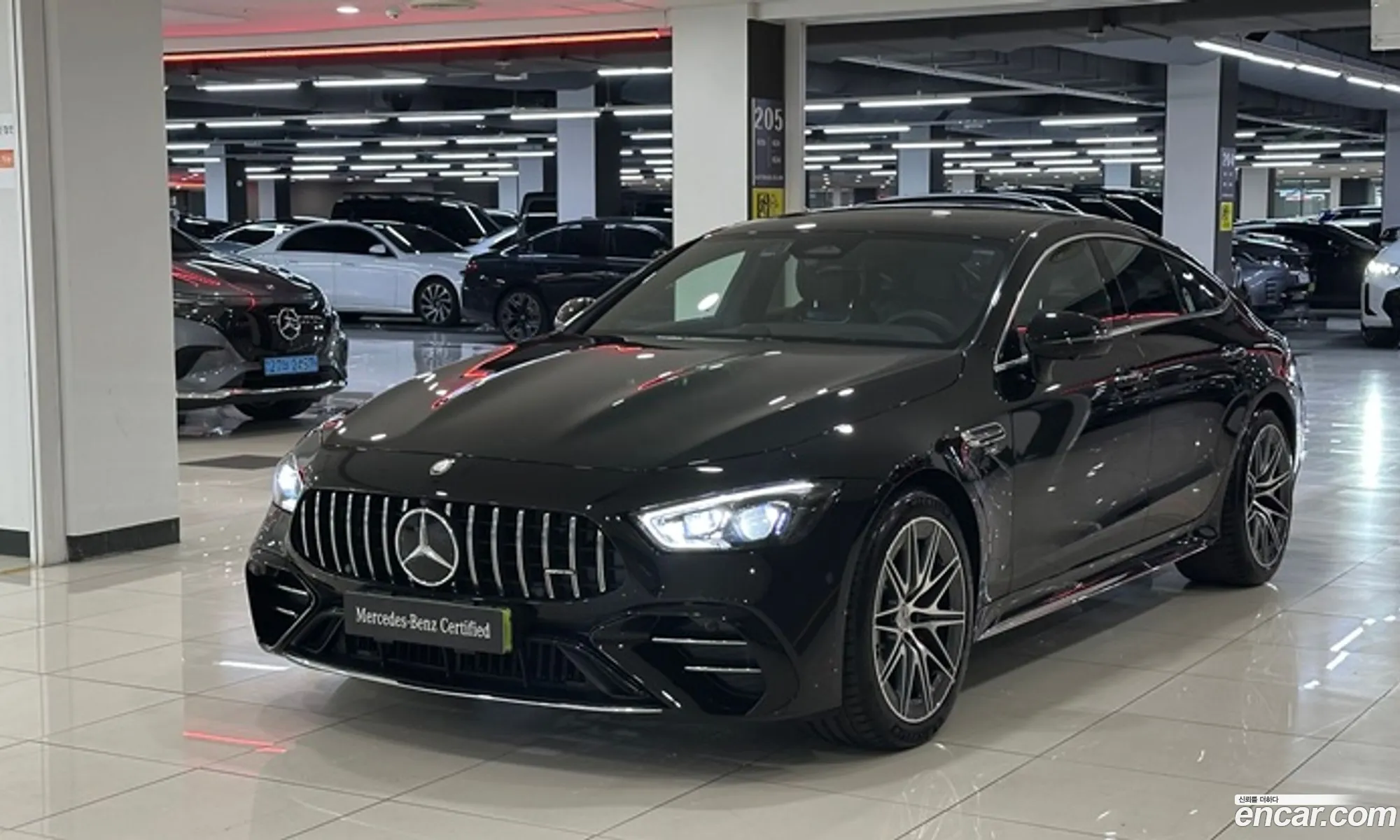 Mercedes-Benz AMG GT 2025 — 19
