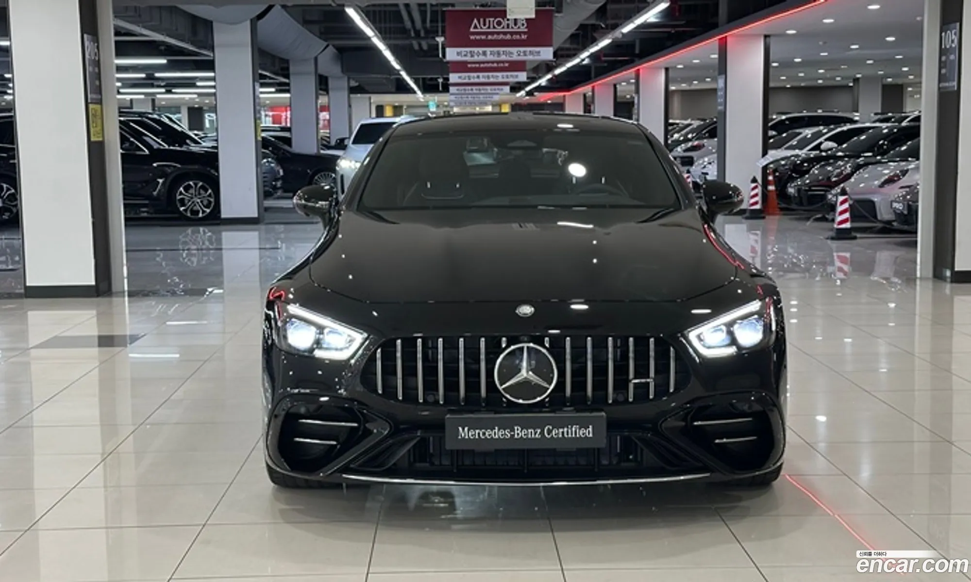 Mercedes-Benz AMG GT 2025 — 10