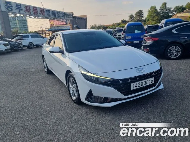 Hyundai Elantra 2021 — 2