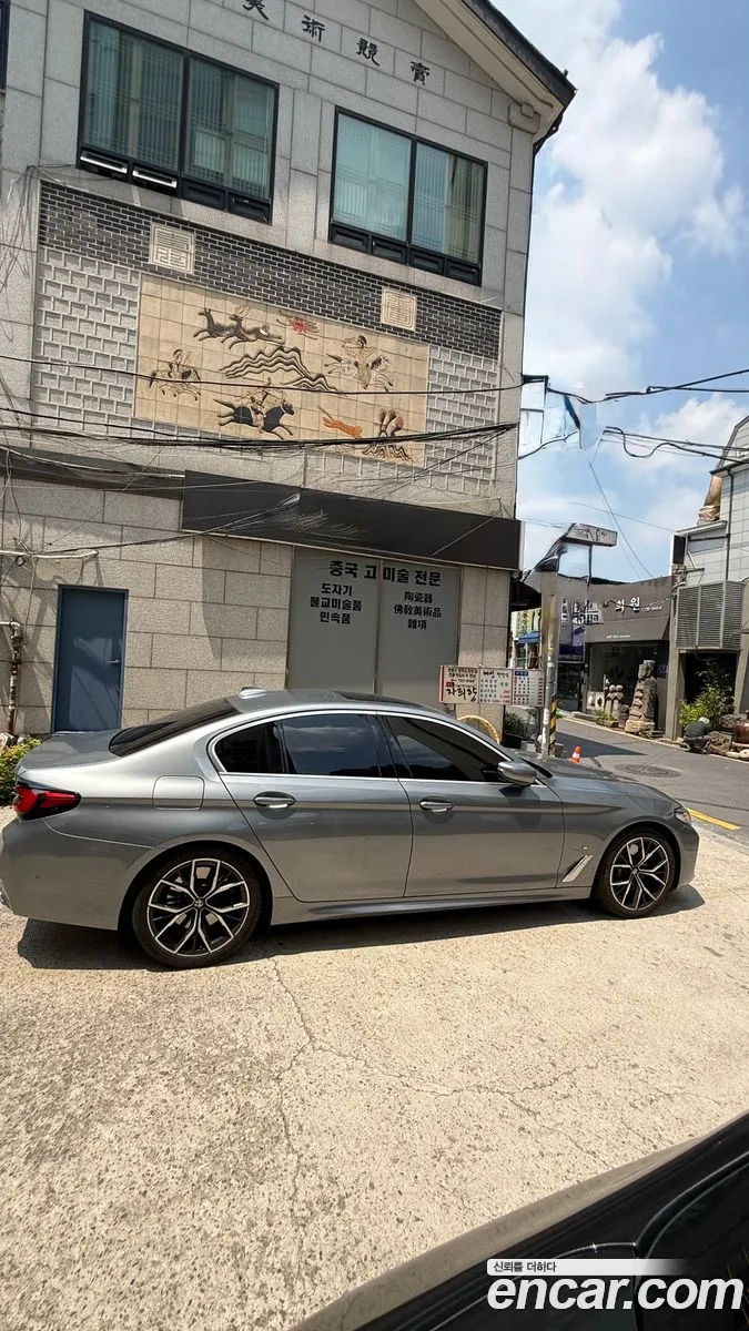 BMW 5 Series 2022 — 8