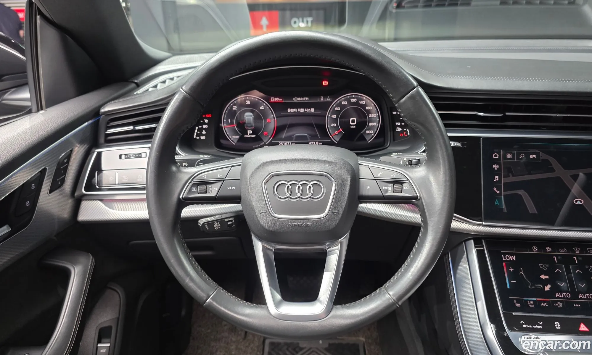 Audi Q8 2020 WAUZZZF16LD021432 — 18