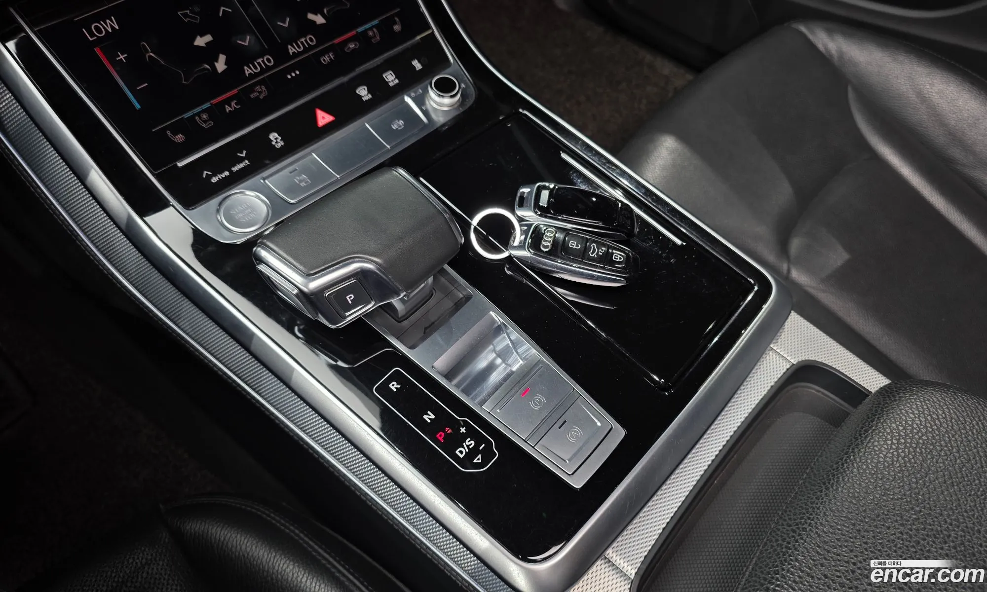 Audi Q8 2020 WAUZZZF16LD021432 — 9
