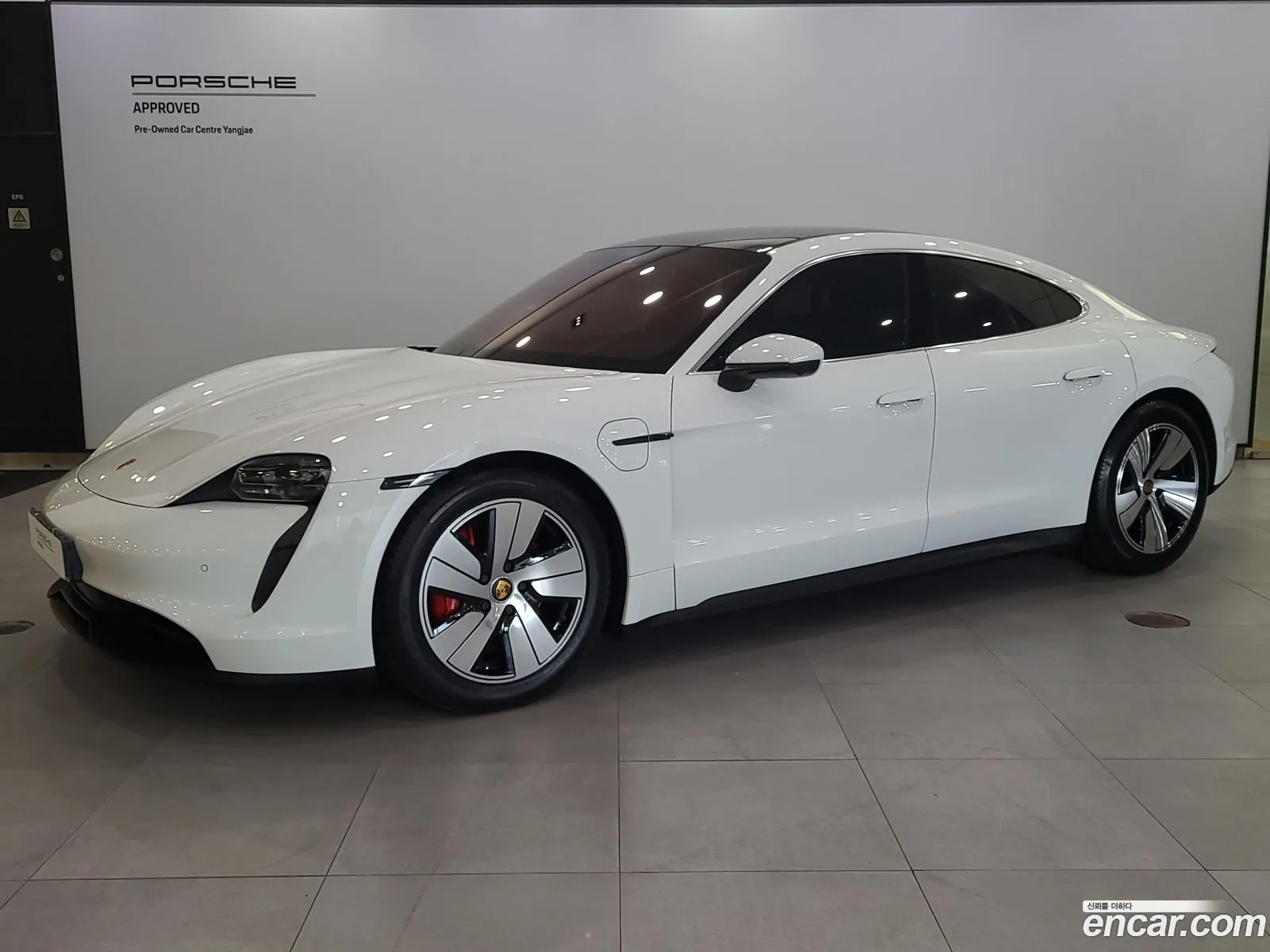 Porsche Taycan 2022 — 8