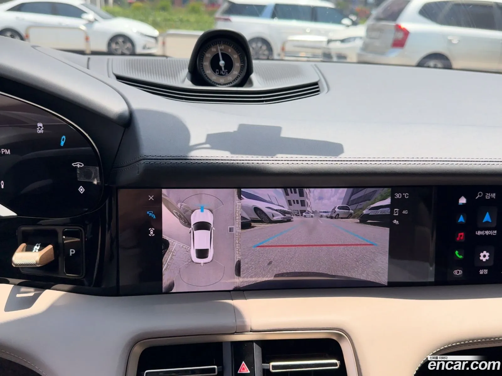 Porsche Taycan 2024 — 4