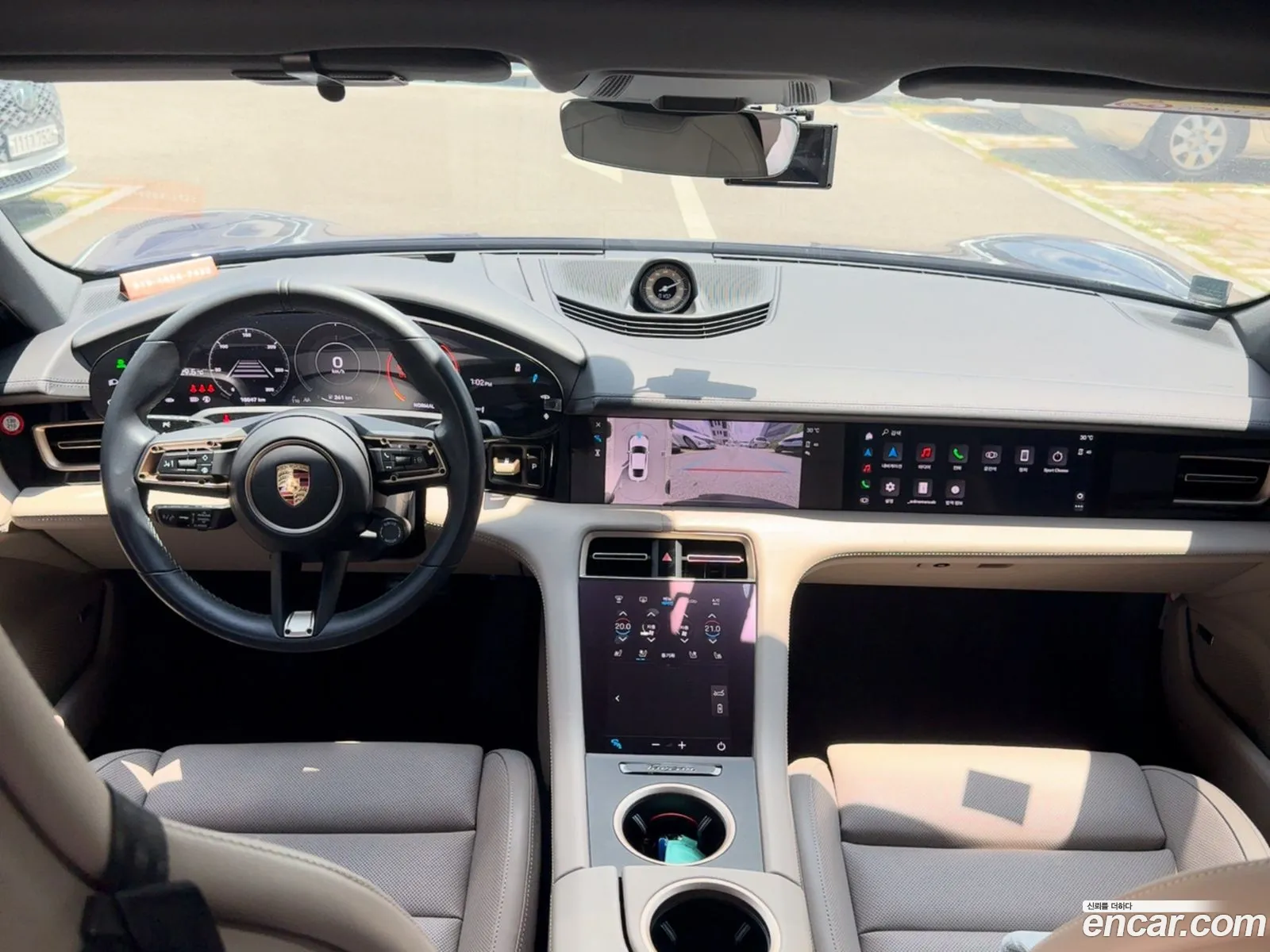 Porsche Taycan 2024 — 7