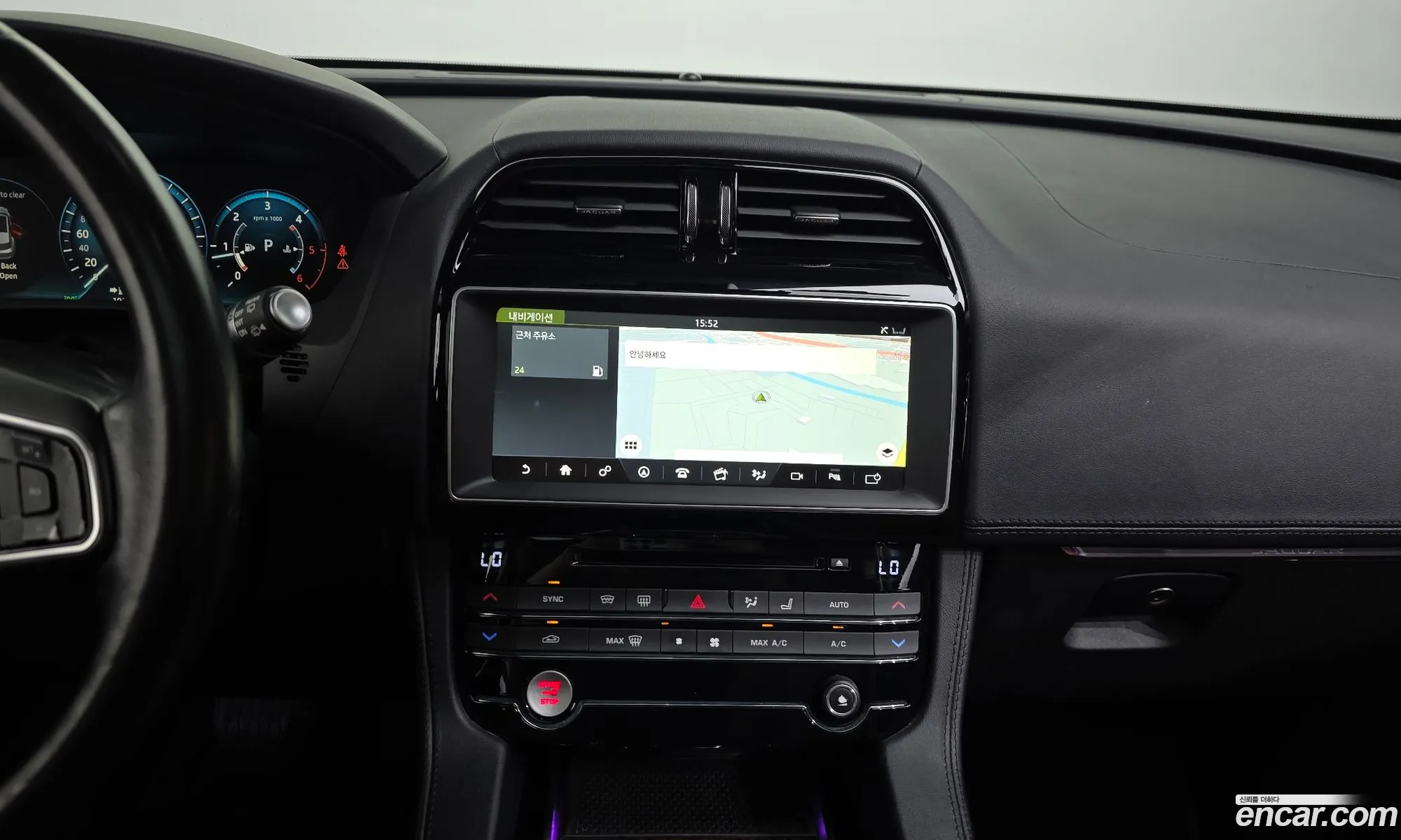 Jaguar F-Pace 2016 — 6