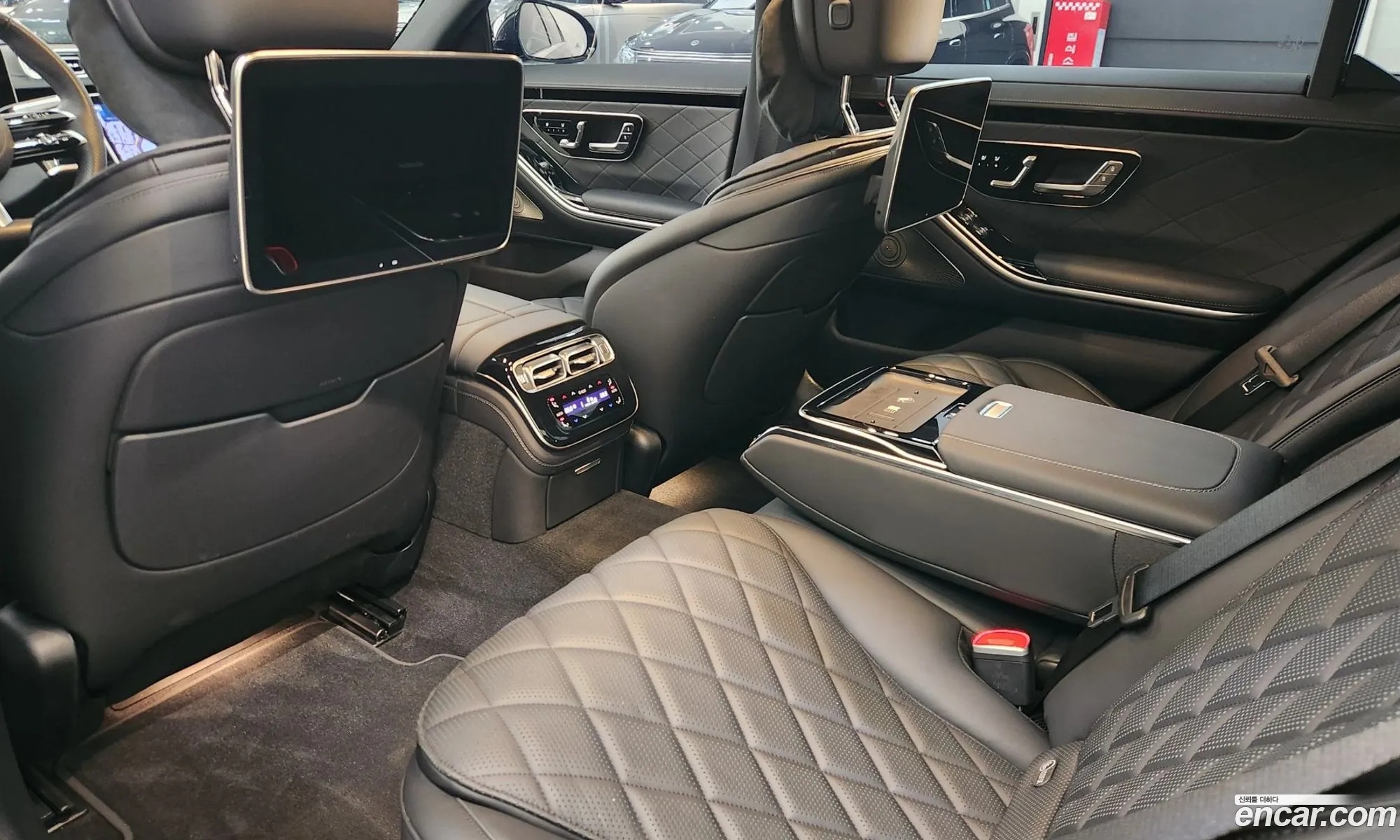 Mercedes-Benz S-Class W223 2025 — 13