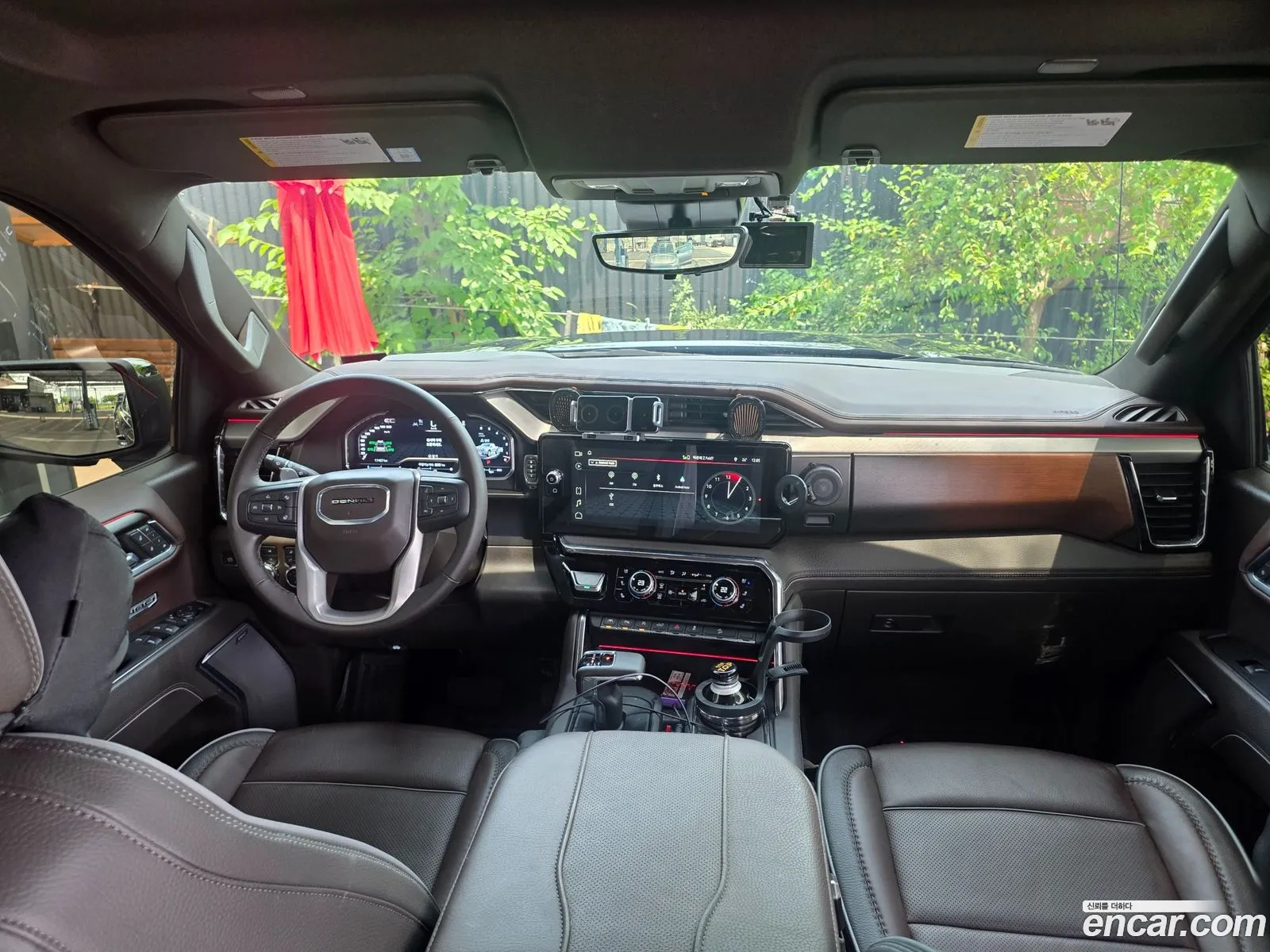 GMC Sierra 2025 — 17