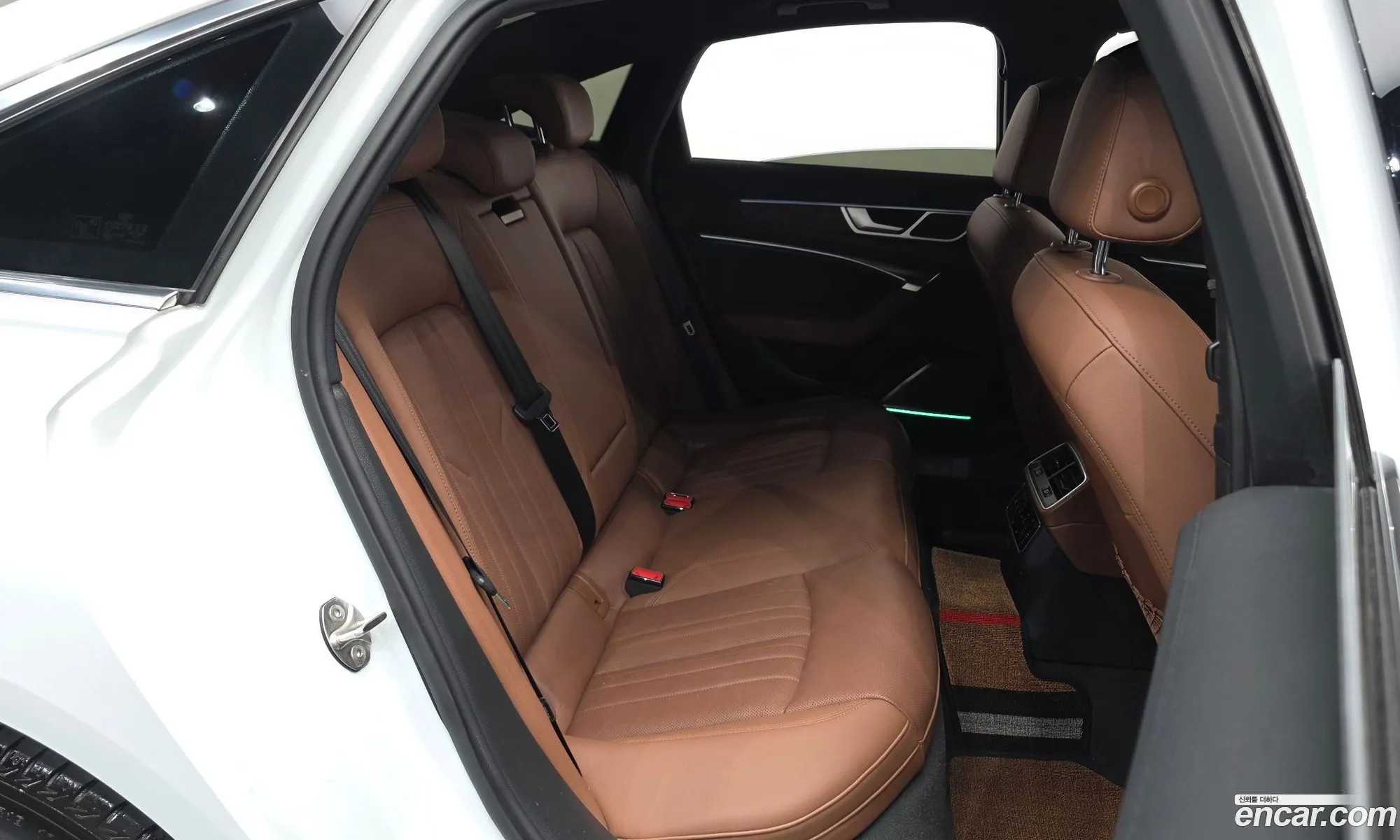 Audi A6 2020 — 17