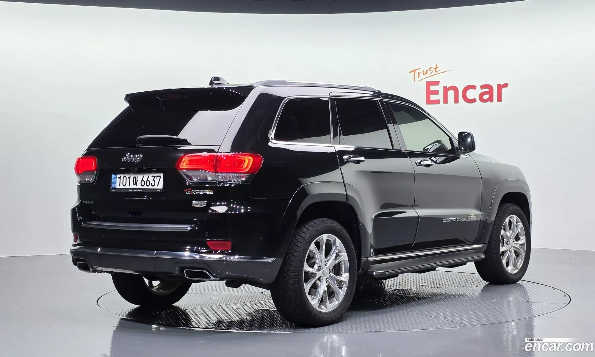 Jeep Grand Cherokee 2021 — 15