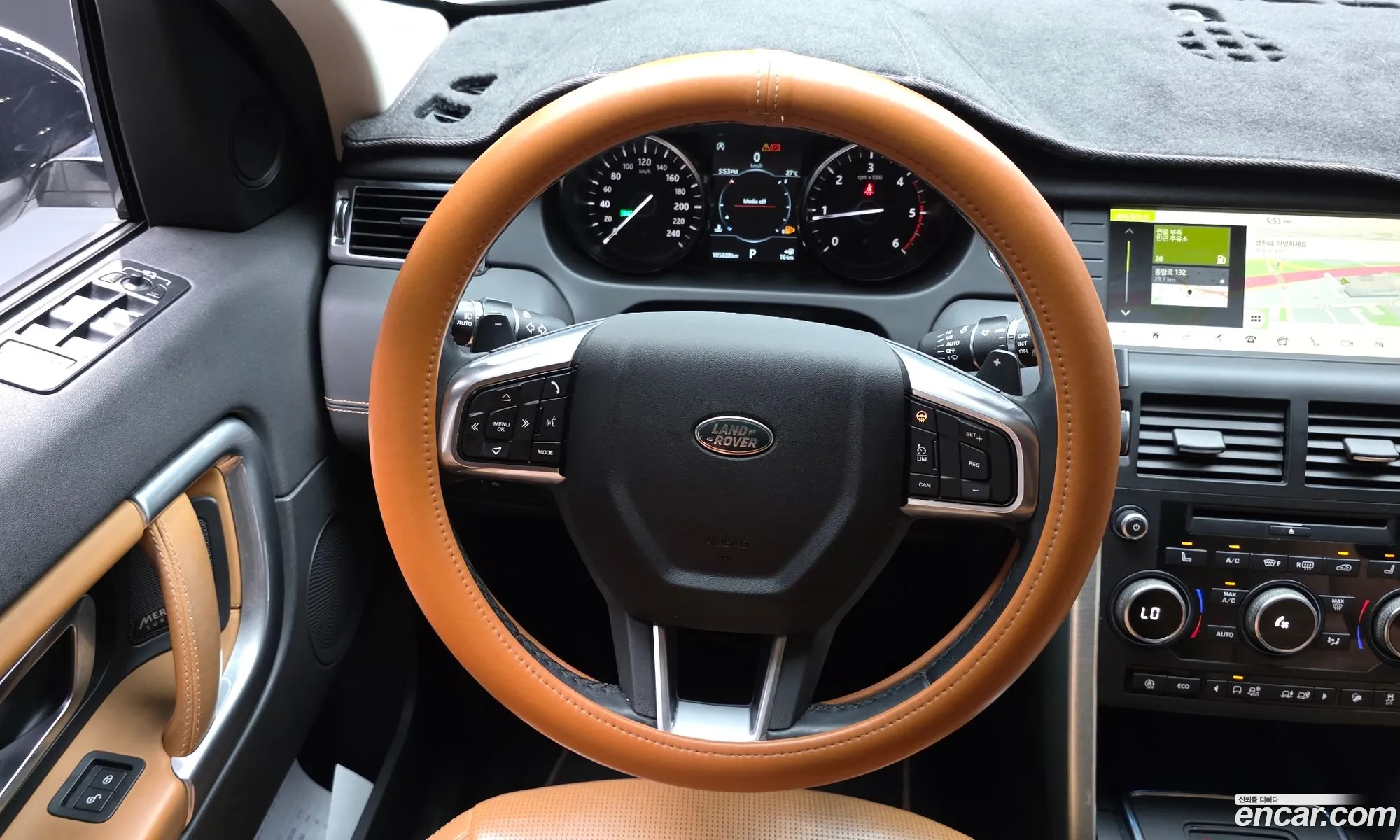 Land Rover Discovery Sport 2019 — 12