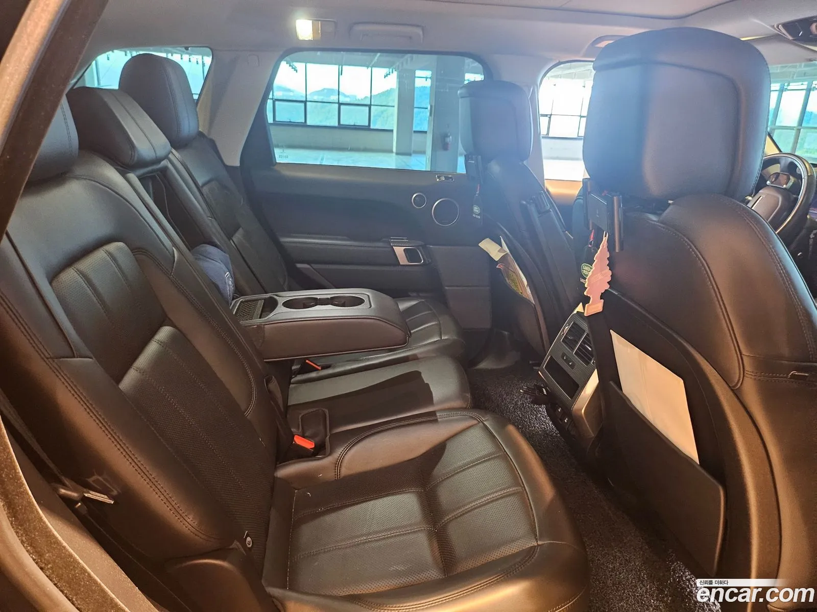 Land Rover Range Rover Sport 2018 — 10