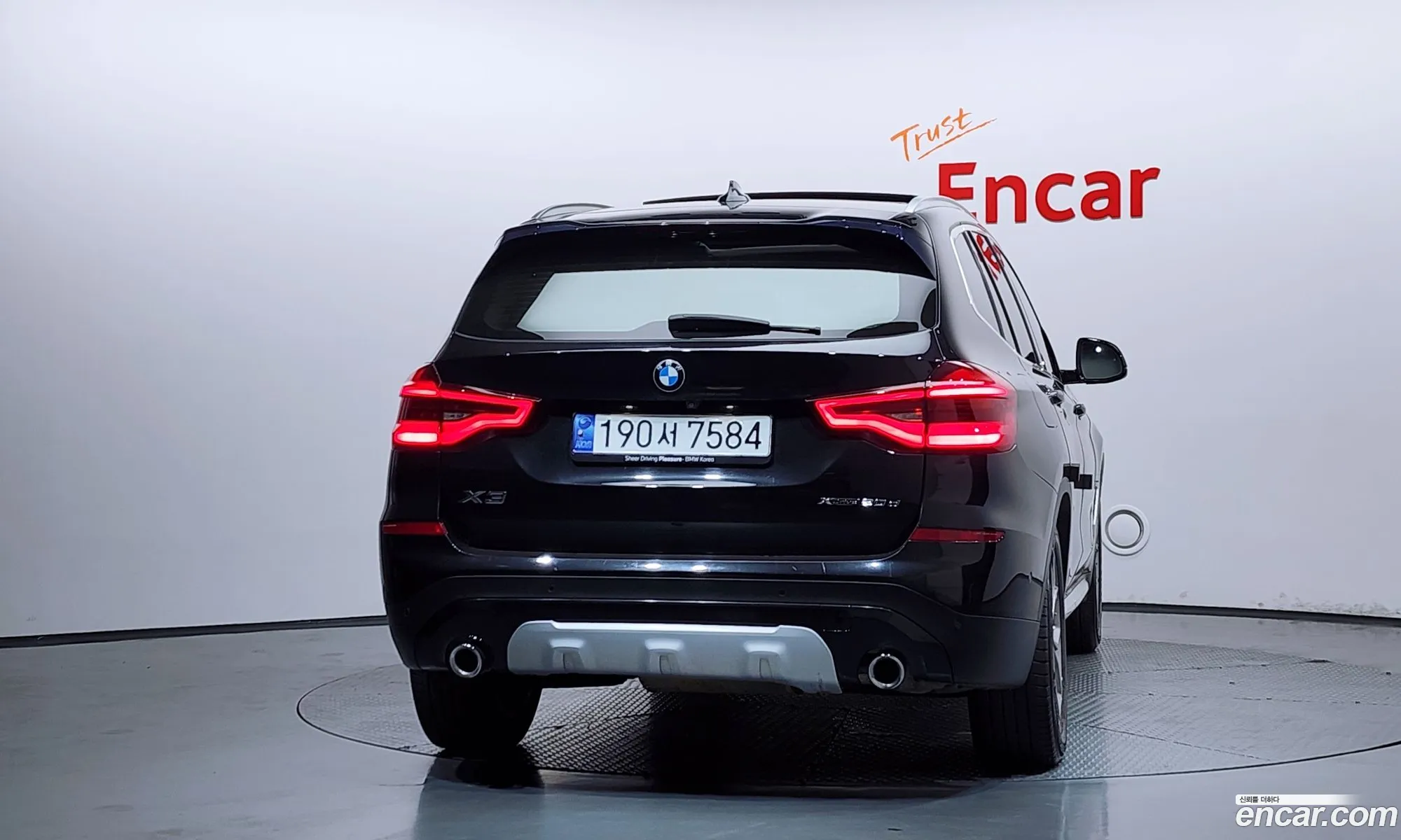 BMW X3 2019 WBATX3107KLF52766 — 5