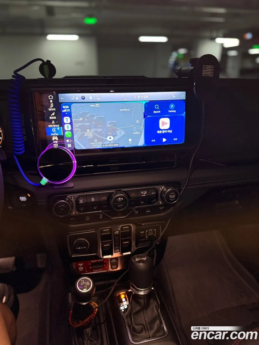 Jeep Wrangler 2025 — 8