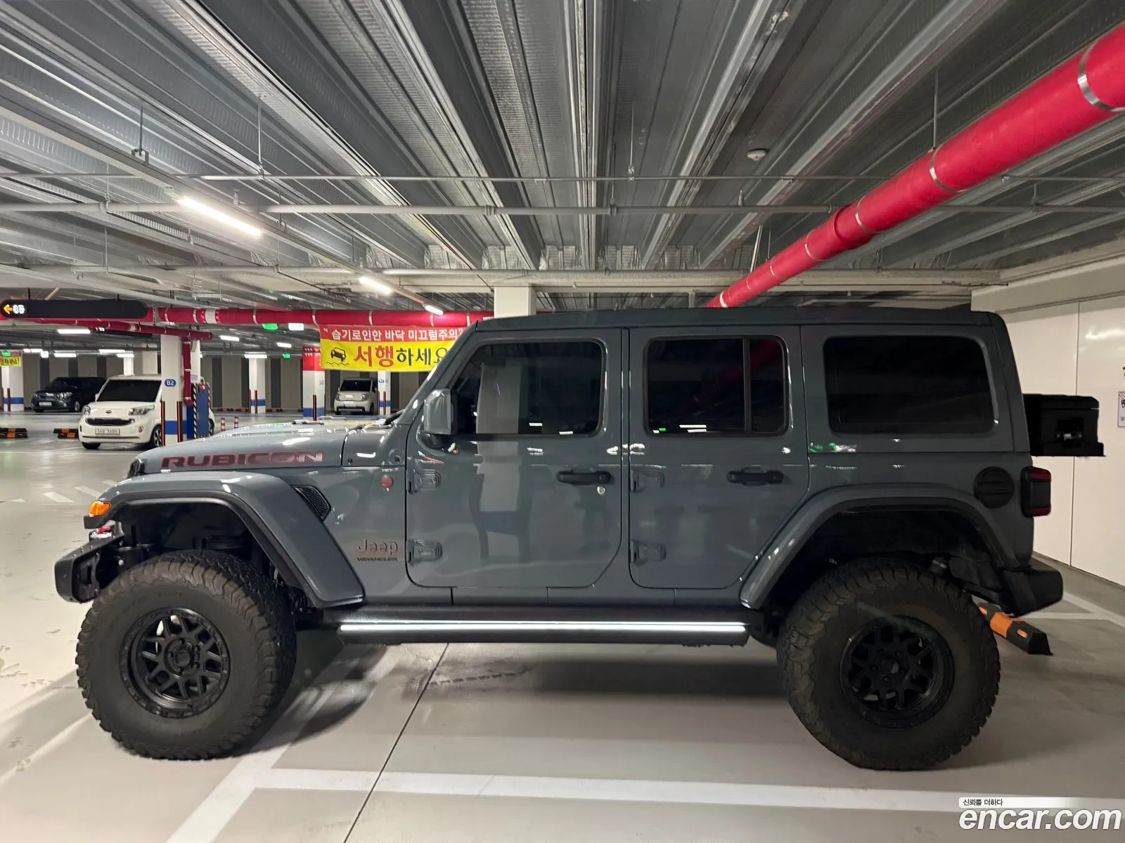 Jeep Wrangler 2025 — 7