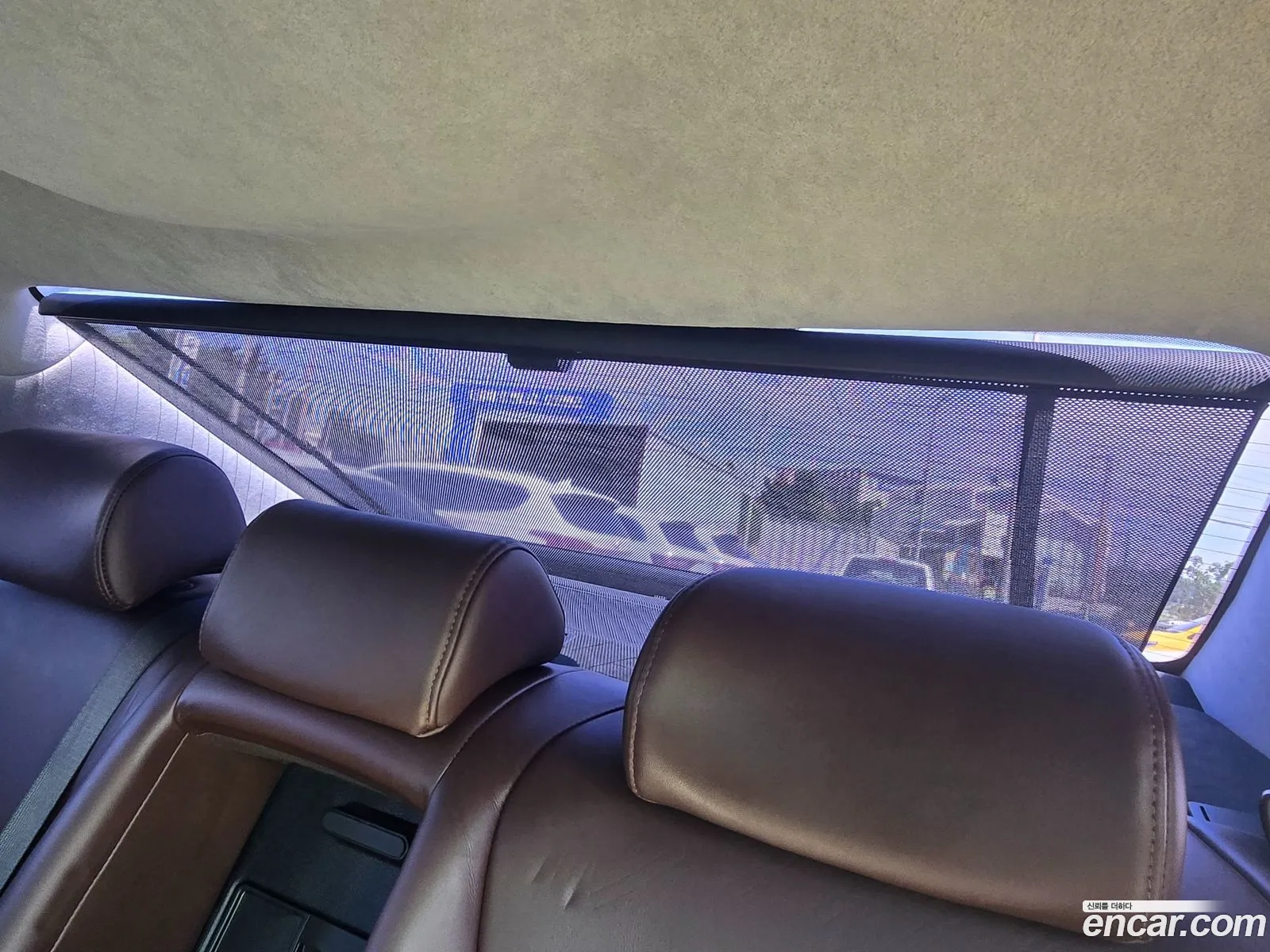 Hyundai Aslan 2015 — 2
