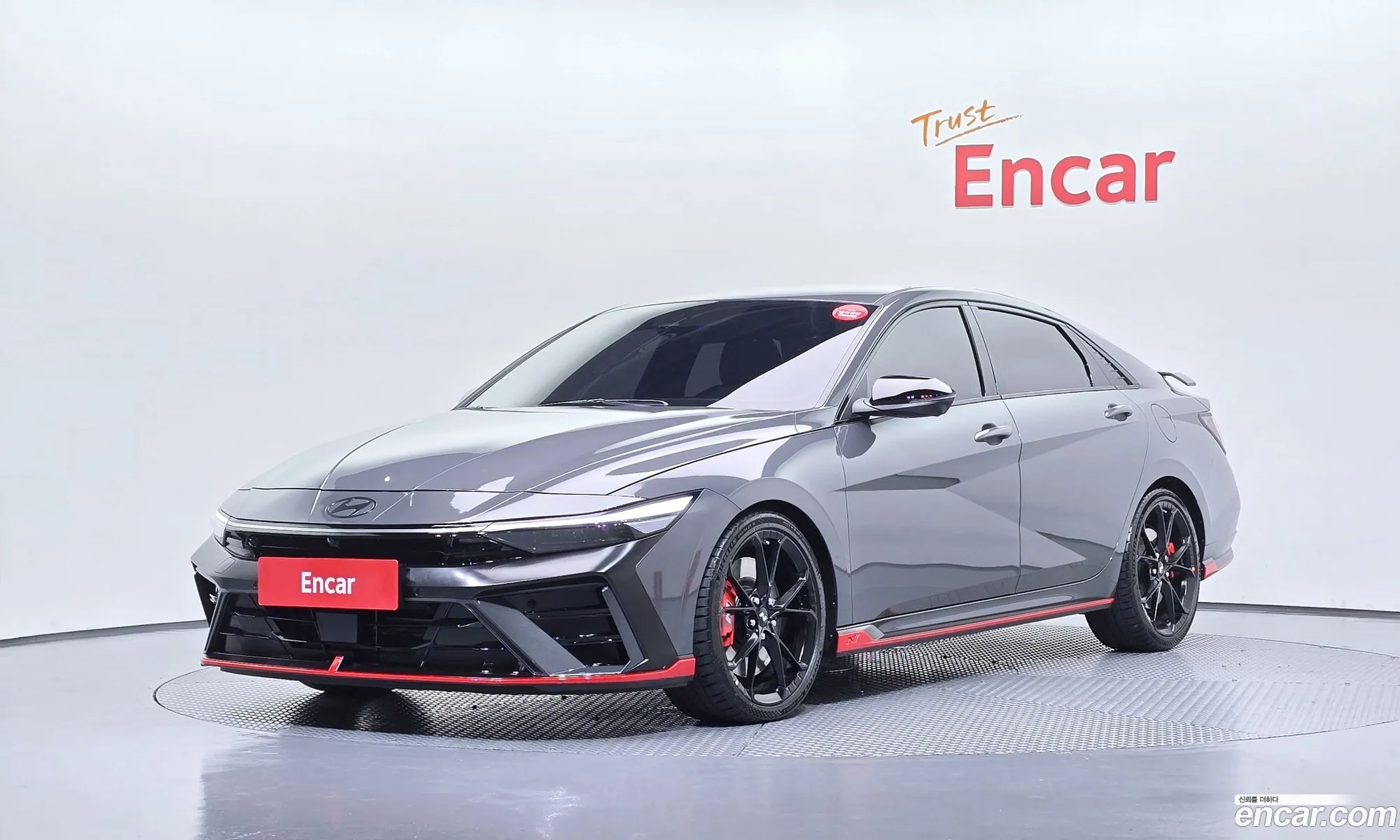 Hyundai Elantra 2025 — 3