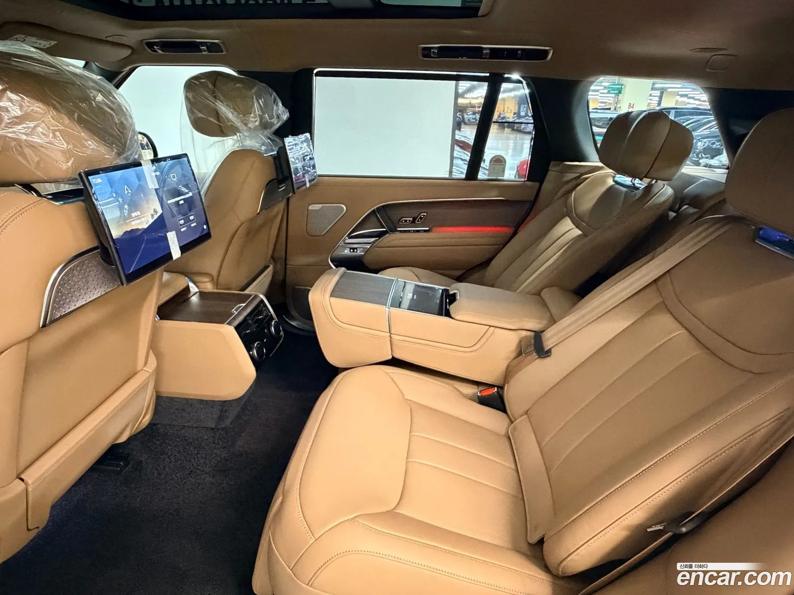 Land Rover Range Rover 2026 — 17