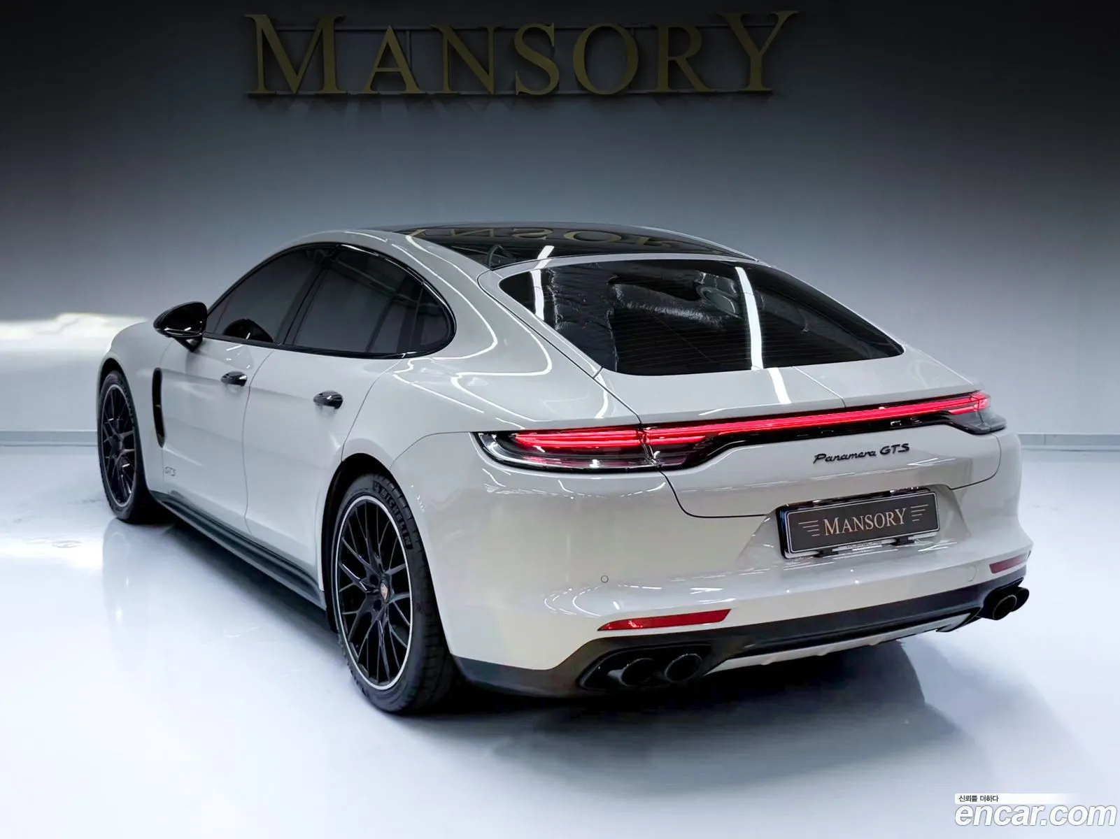Porsche Panamera 2021 — 13