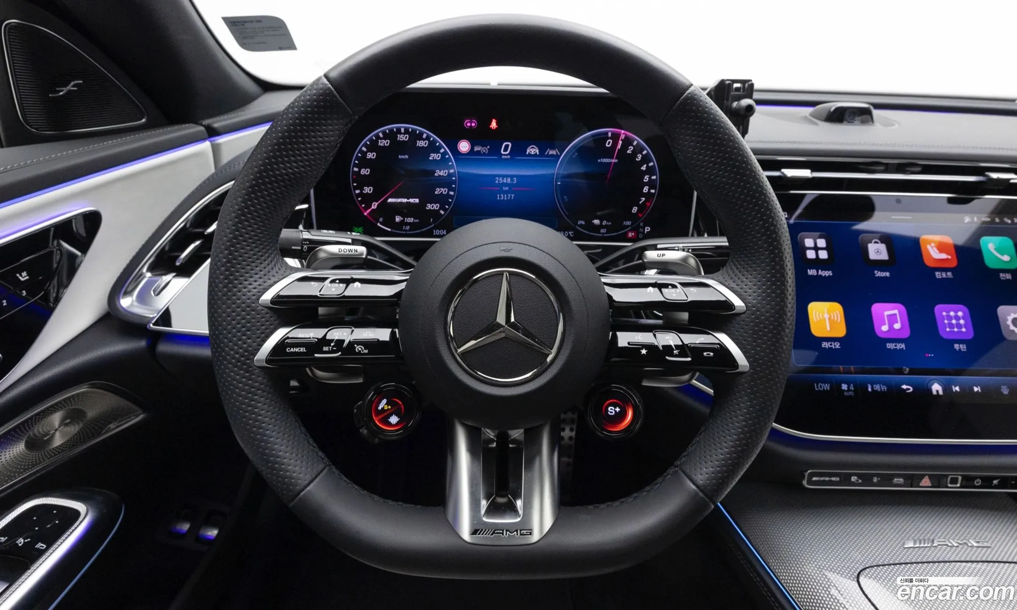 Mercedes-Benz E-Class W214 2025 — 14