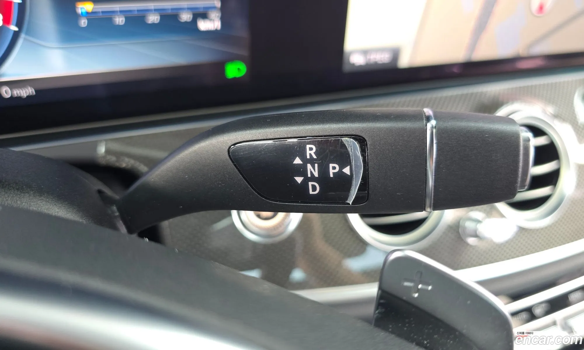 Mercedes-Benz E-Class W213 2017 — 31