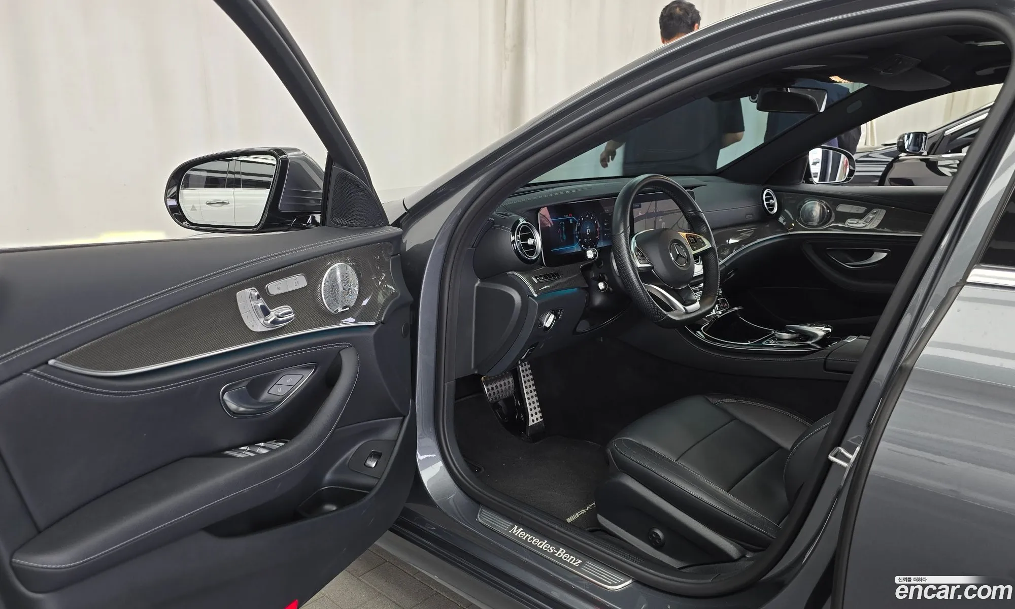 Mercedes-Benz E-Class W213 2017 — 20