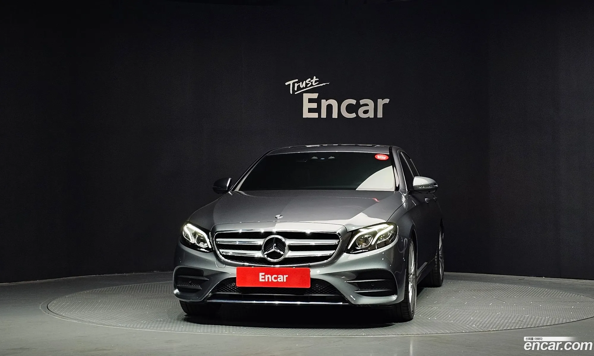 Mercedes-Benz E-Class W213 2017 — 22
