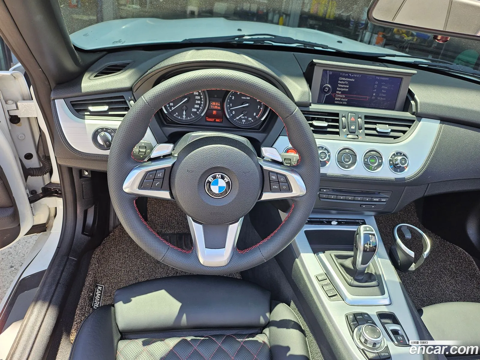 BMW Z4 2011 — 10