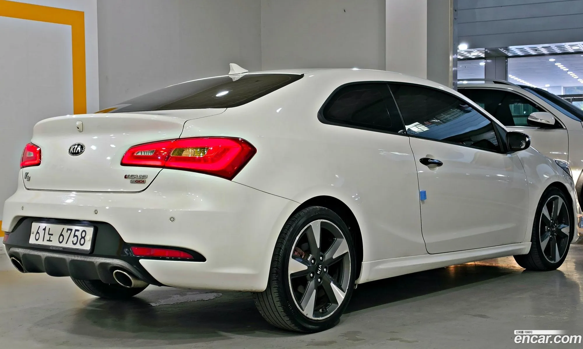 Kia K3 Koup